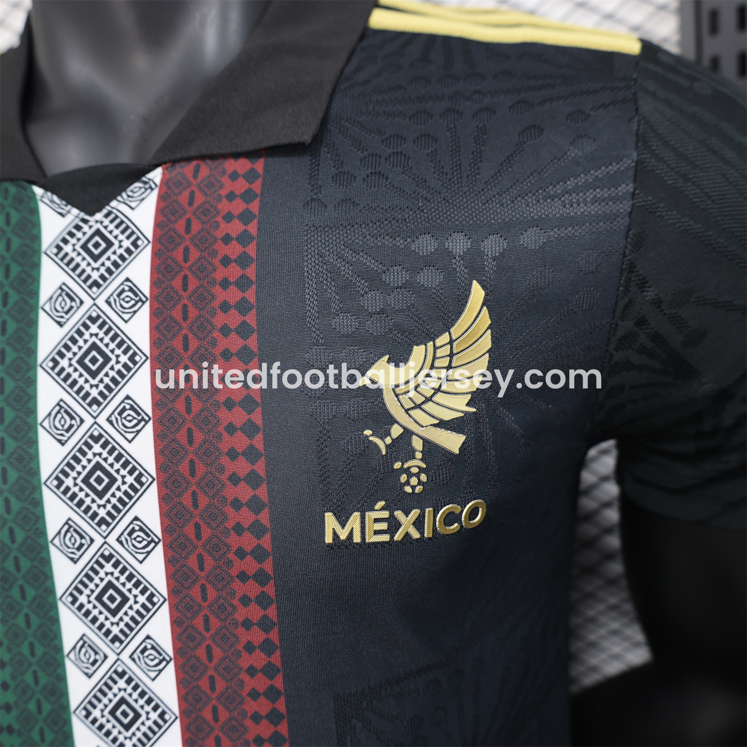 unitedfutballjersey-Mexico 25-26 Black Polo Jersey with Red White and Green Decorative Pattern - Player Version
