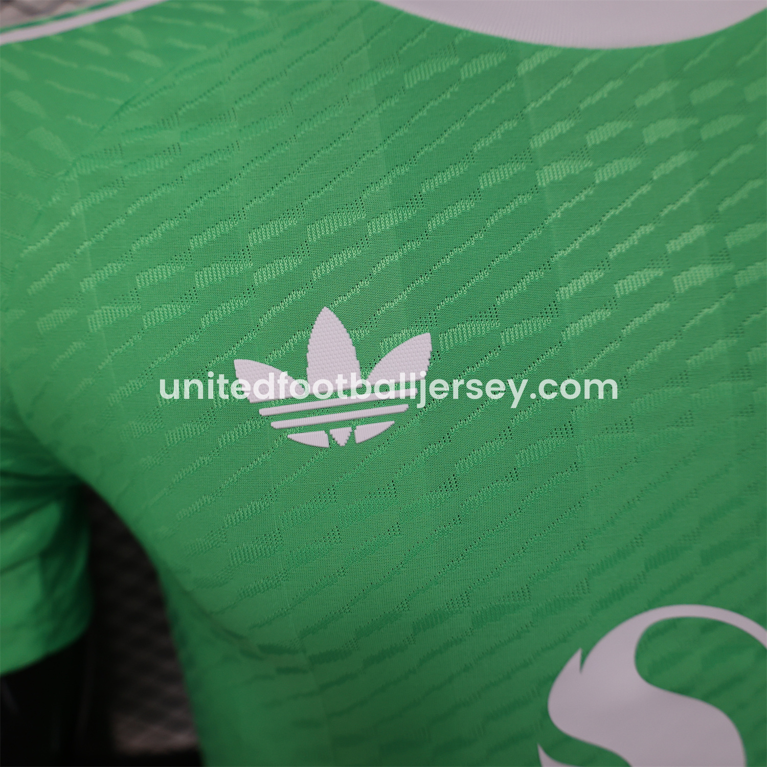 unitedfutballjersey-Manchester United 25-26 Trefoil Green Goalkeeper Jersey - Player Version