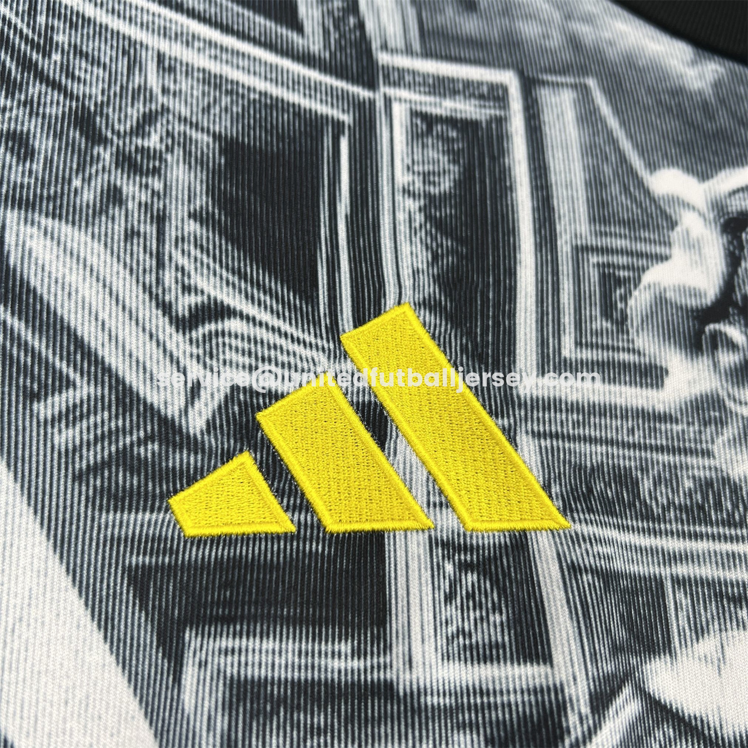 unitedfutballjersey-Juventus 25-26 Pre-Match Training Jersey - Fans Version