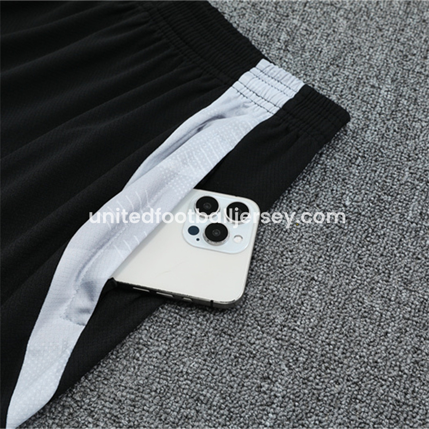 unitedfutballjersey-Real Madrid 24-25 Pre-Match Kids Short-Sleeve Training Set - Camouflage