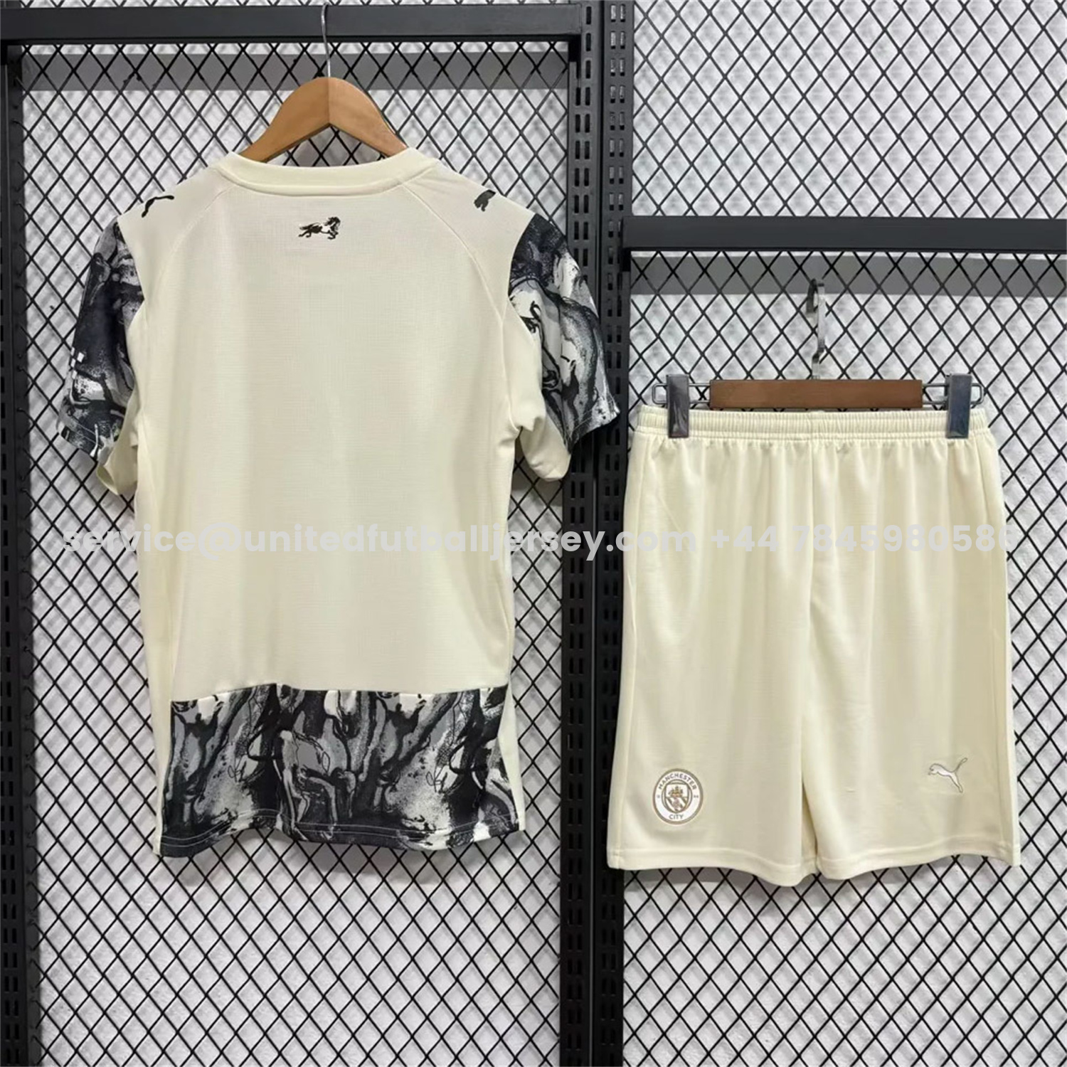 unitedfutballjersey-Manchester City 25-26 Year of the Horse Ink Painting Special Kids Kit