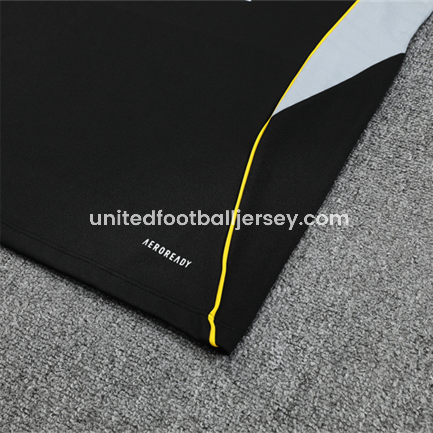 unitedfutballjersey-Real Madrid 25-26 Long Sleeves Training Set - Black Top & Black Pants