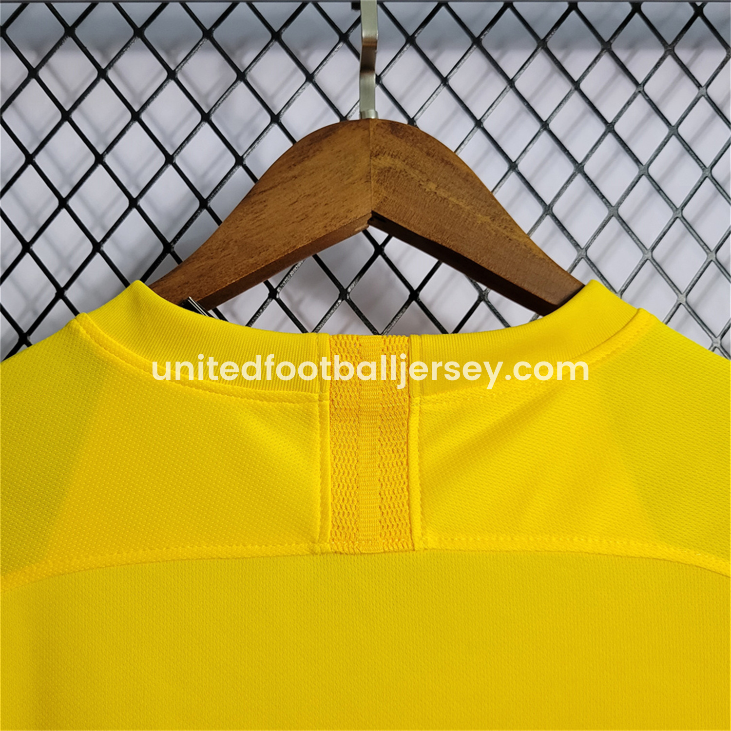 unitedfutballjersey-Retro Barcelona 19-20 Fourth Jersey