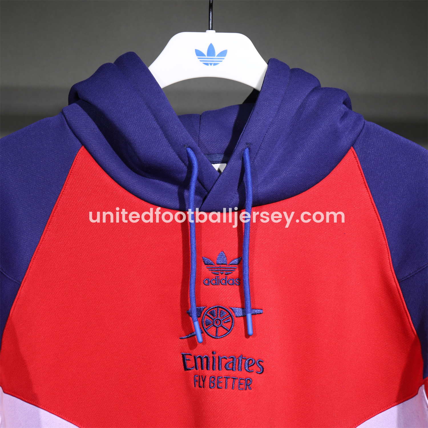 unitedfutballjersey-Arsenal 2025 Fleece-Lined Training Hoodie Set - Purple & Red Hoodie + Pants