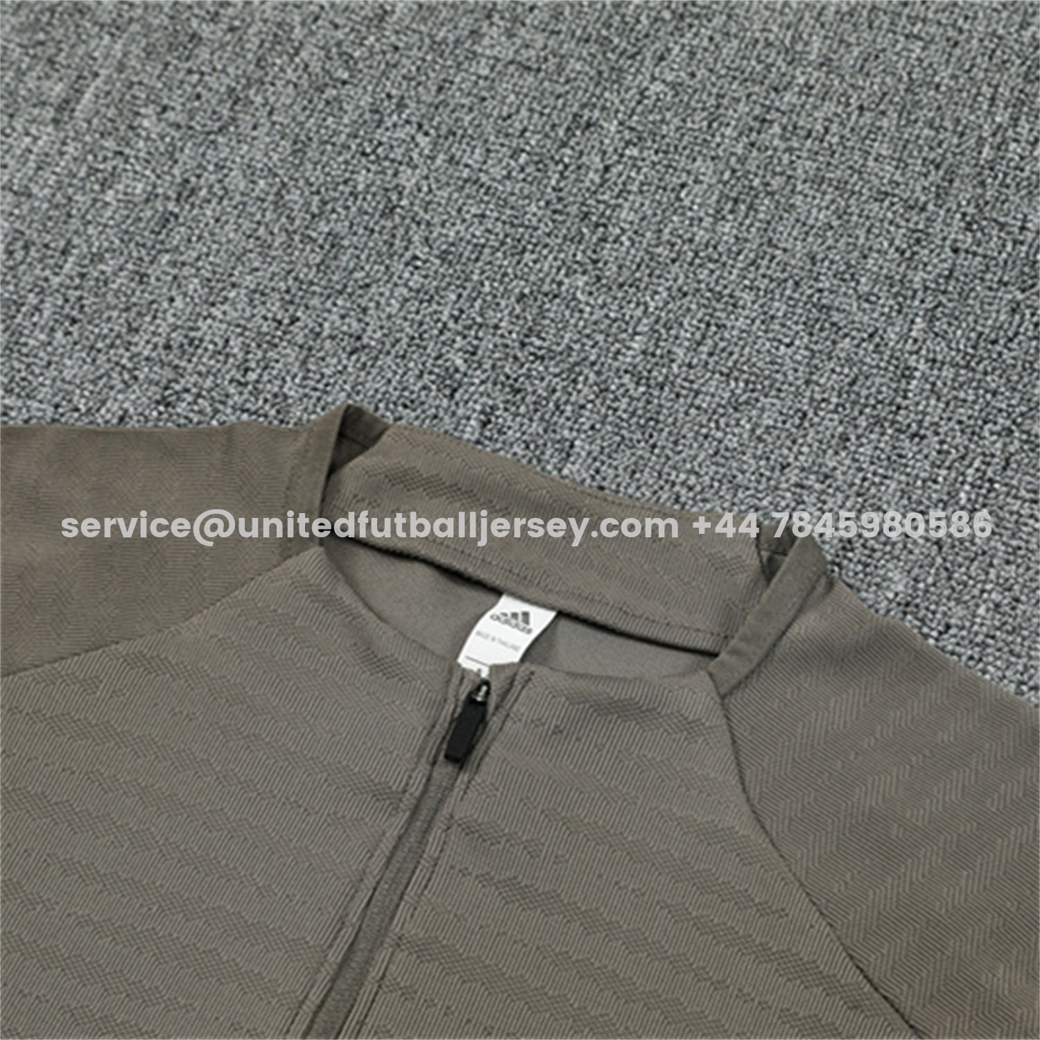 unitedfutballjersey-Real Madrid 25-26 Kids Long Sleeve Training Set - Player Version - Khaki Top and Khaki Pants