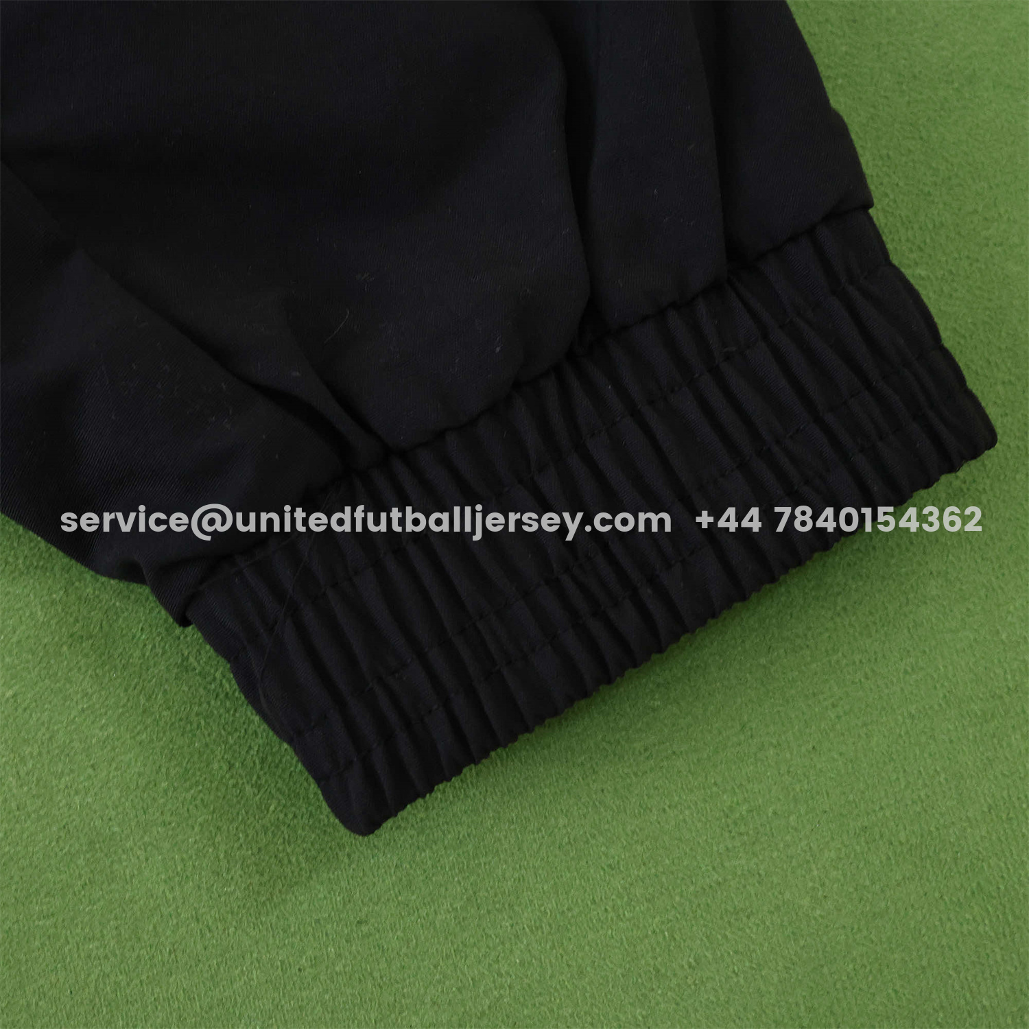 unitedfutballjersey-Liver.pool 25-26 Throwback Windbreaker Jacket - Black