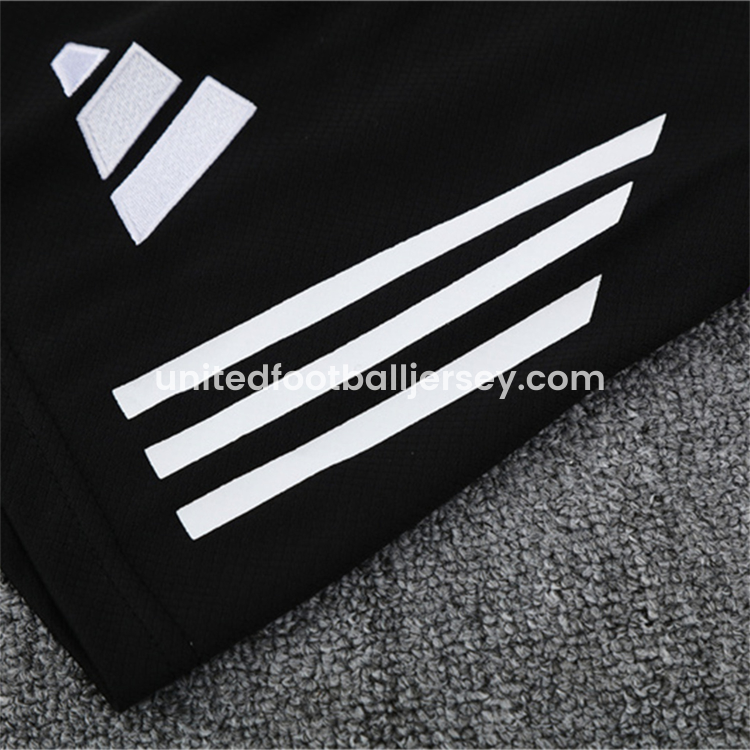 unitedfutballjersey-Real Madrid 24-25 Short-Sleeve Kids Training Set - White with Purple