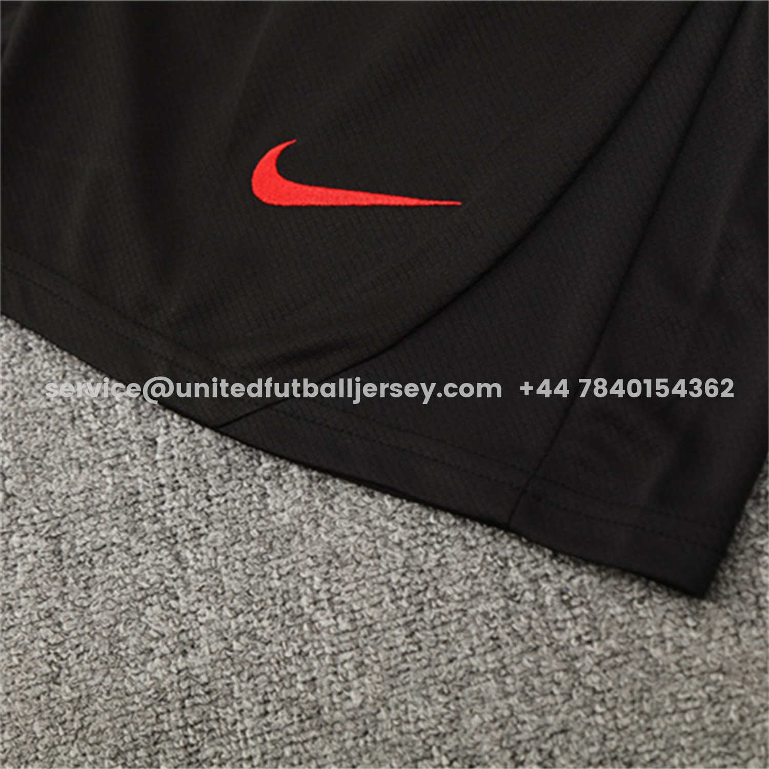 unitedfutballjersey-Paris Saint-Germain PSG 25-26 Kids Short-Sleeve Training Set - White Top & Black Shorts