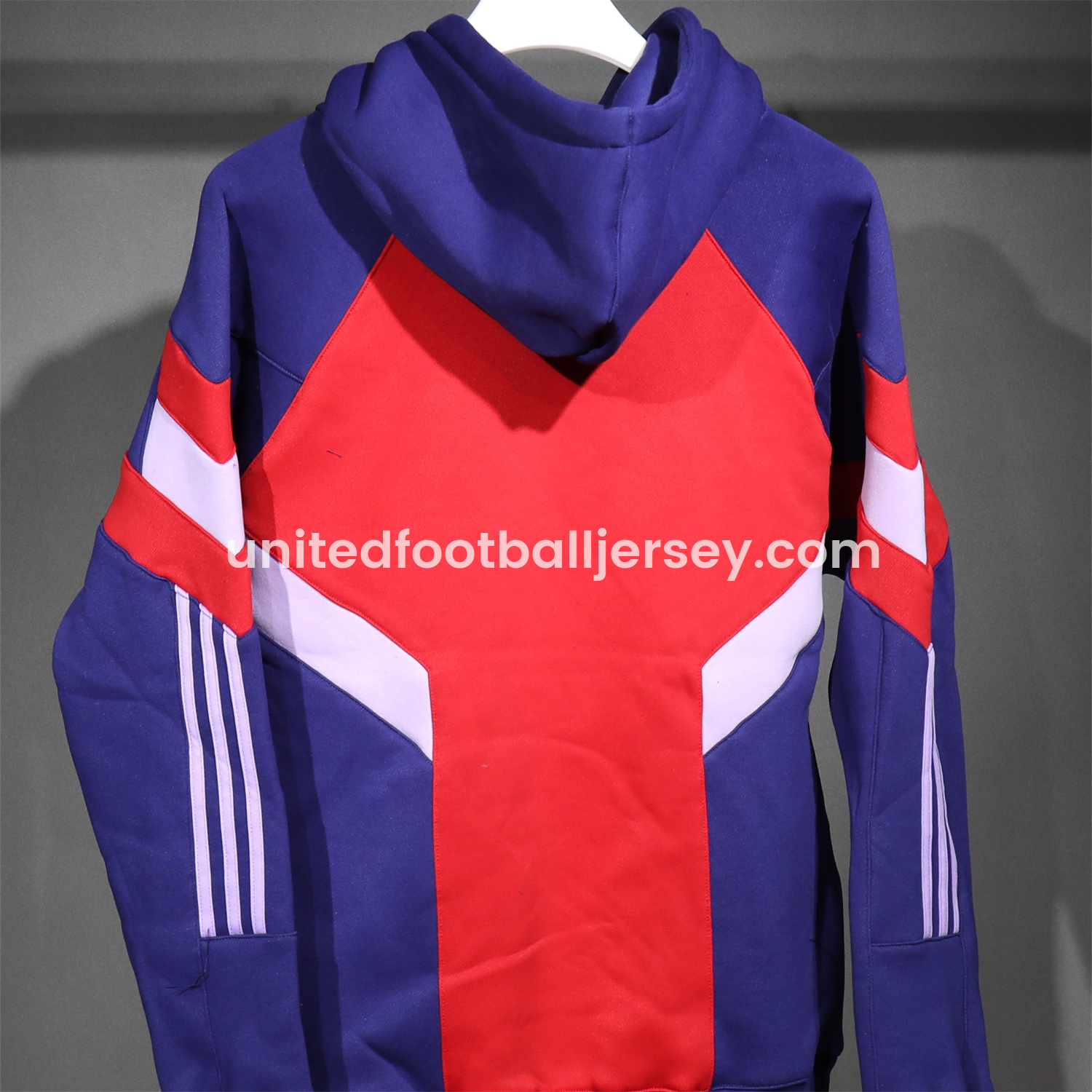 unitedfutballjersey-Arsenal 2025 Fleece-Lined Training Hoodie Set - Purple & Red Hoodie + Pants