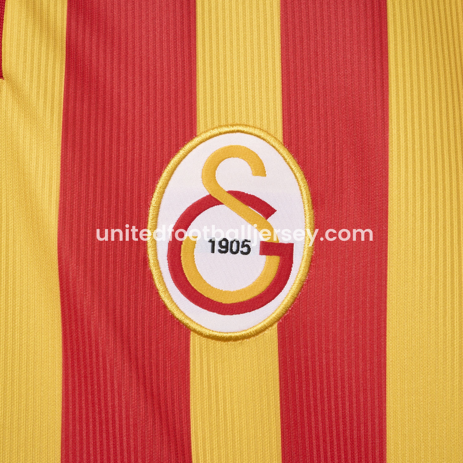 unitedfutballjersey-Retro Galatasaray 2000-01 Home Jersey