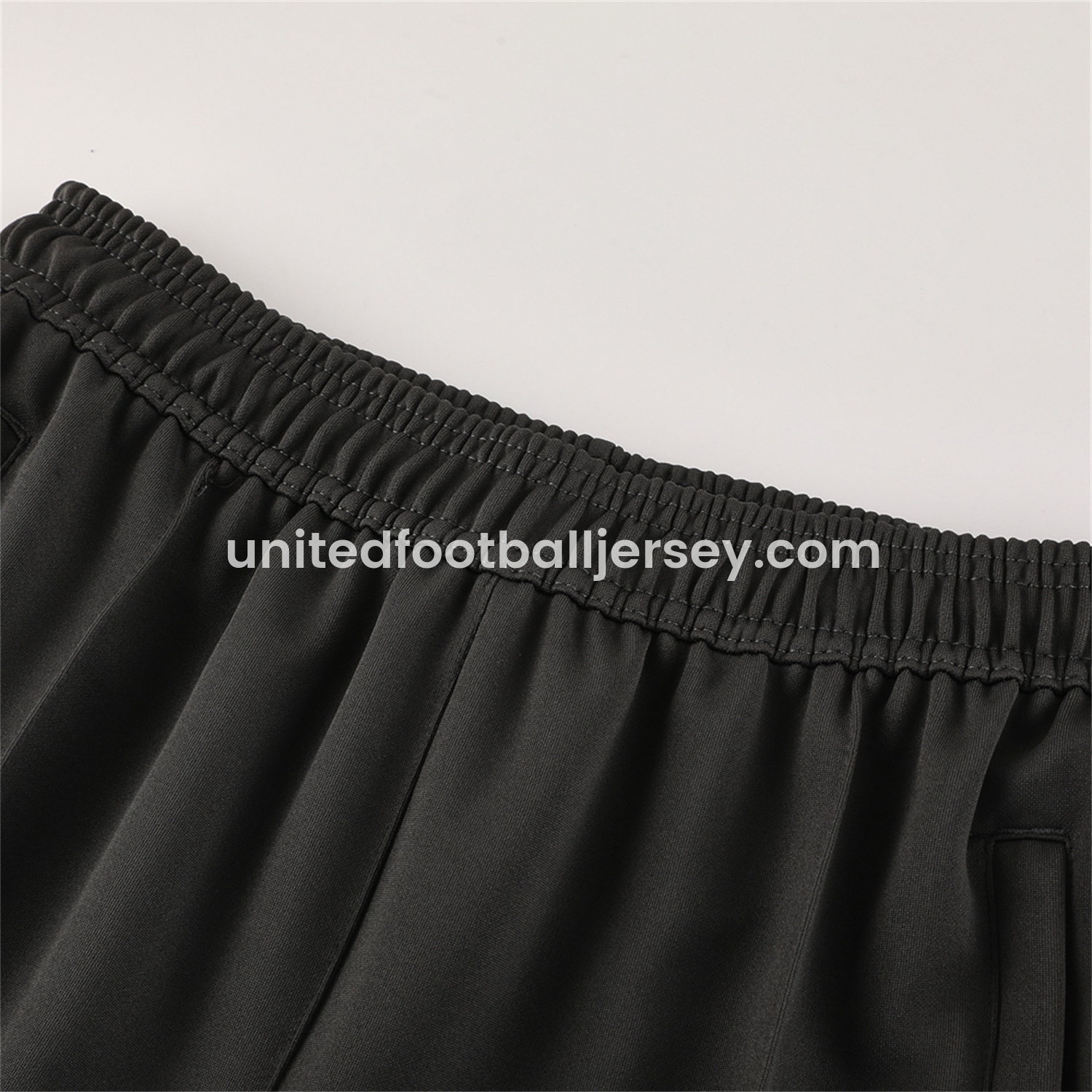 unitedfutballjersey-Manchester United 24-25 Throwback Jacket Training Tracksuit - Red Jackets & Grey Pants