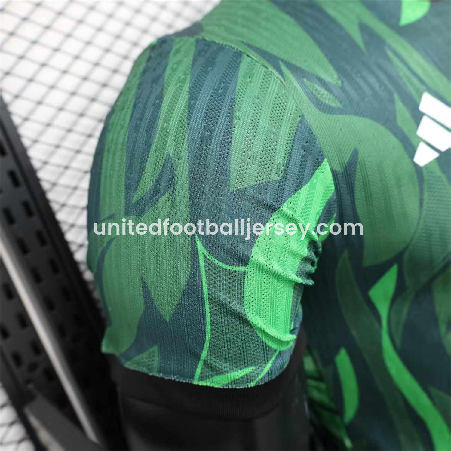 unitedfutballjersey-Liver.pool 25-26 Green Dragon and Fire Special Jersey - Player Version