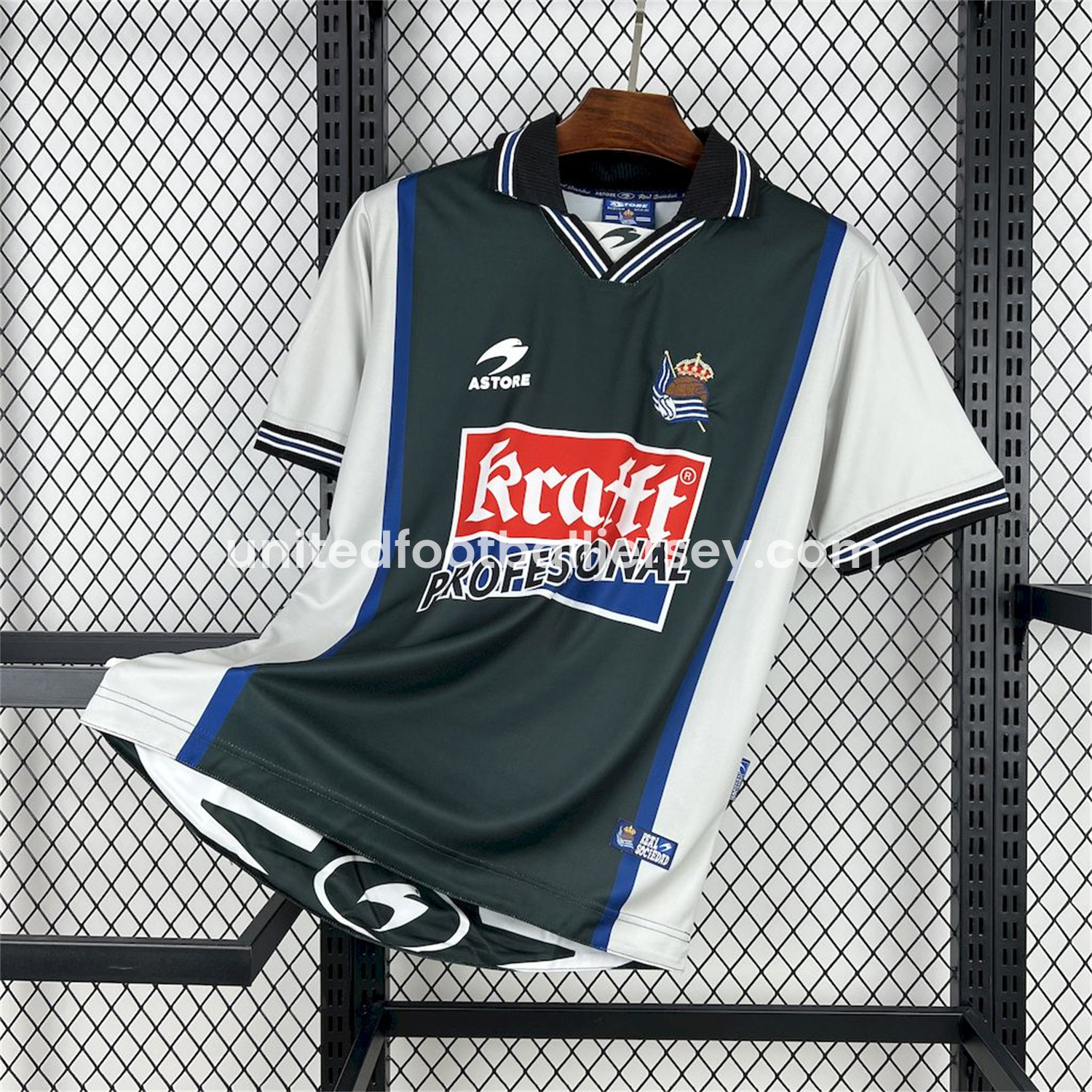 unitedfutballjersey-Retro Real Sociedad 2000-02 Away Jersey
