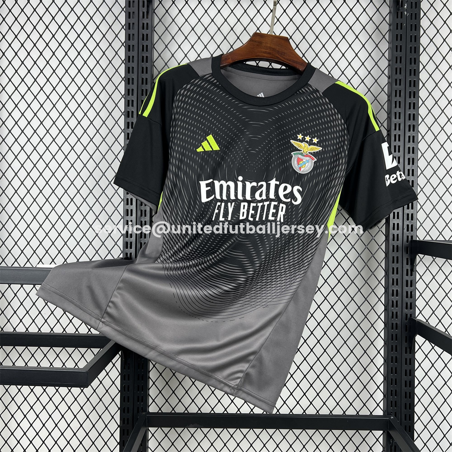 unitedfutballjersey-Benfica 25-26 Black Goalkeeper Jersey - Fans Version