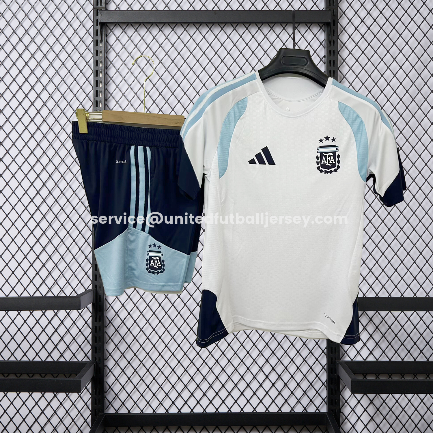 unitedfutballjersey-Argentina 2026 White Pre-Match Training Kids Kit