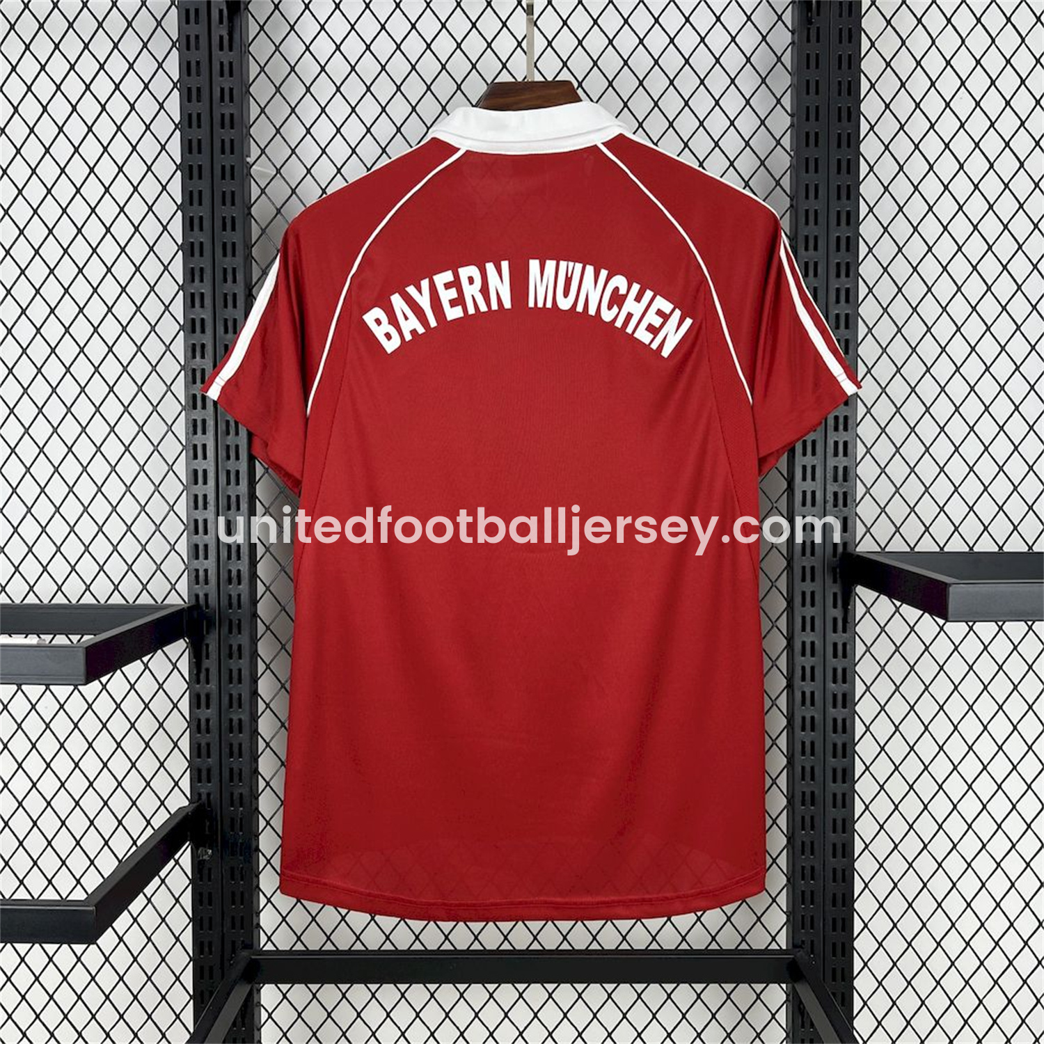 unitedfutballjersey-Retro Bayern Munich 2005-06 Home Jersey