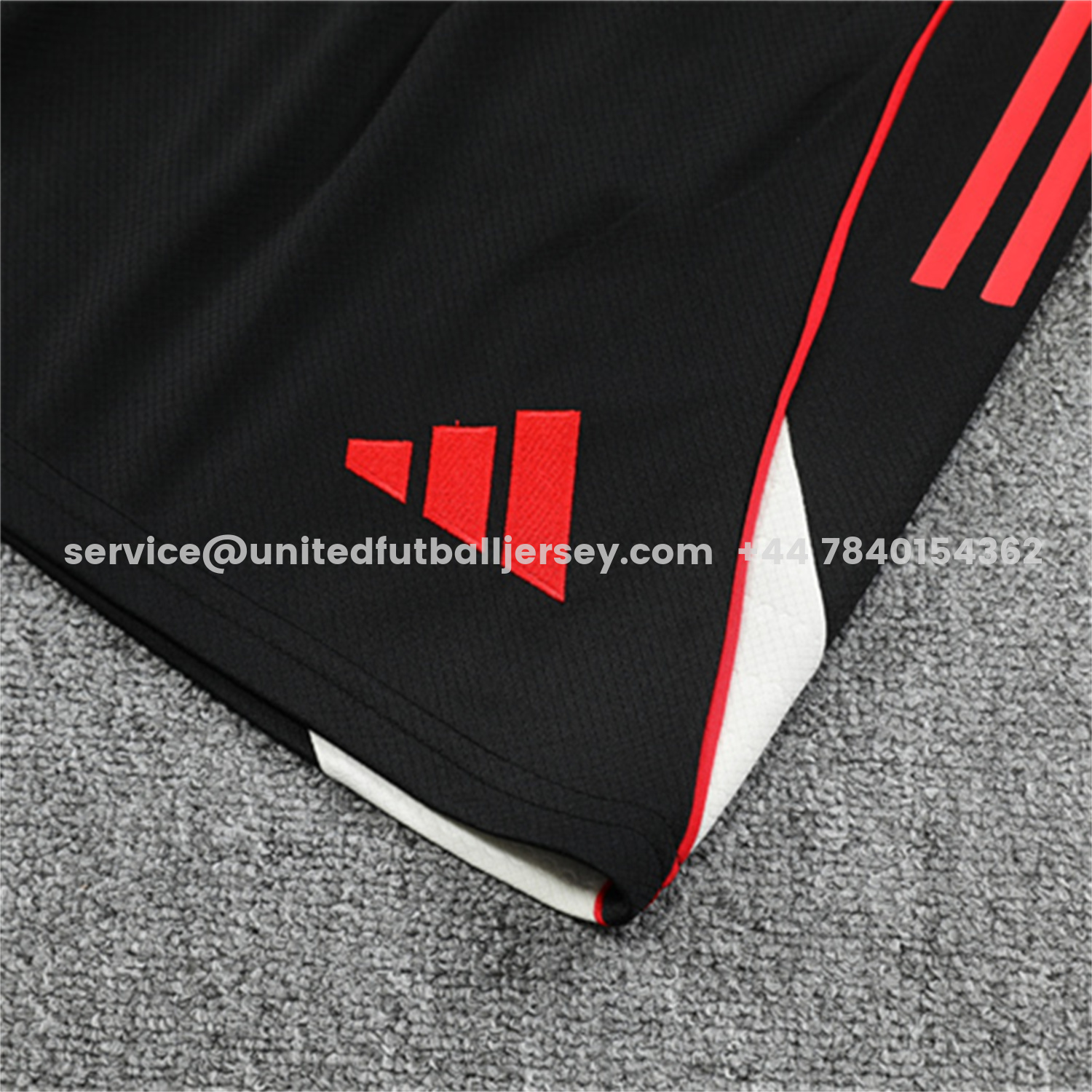 unitedfutballjersey-Liver.pool 25-26 Kids Short-Sleeve Training Set - Black Top & Black Shorts