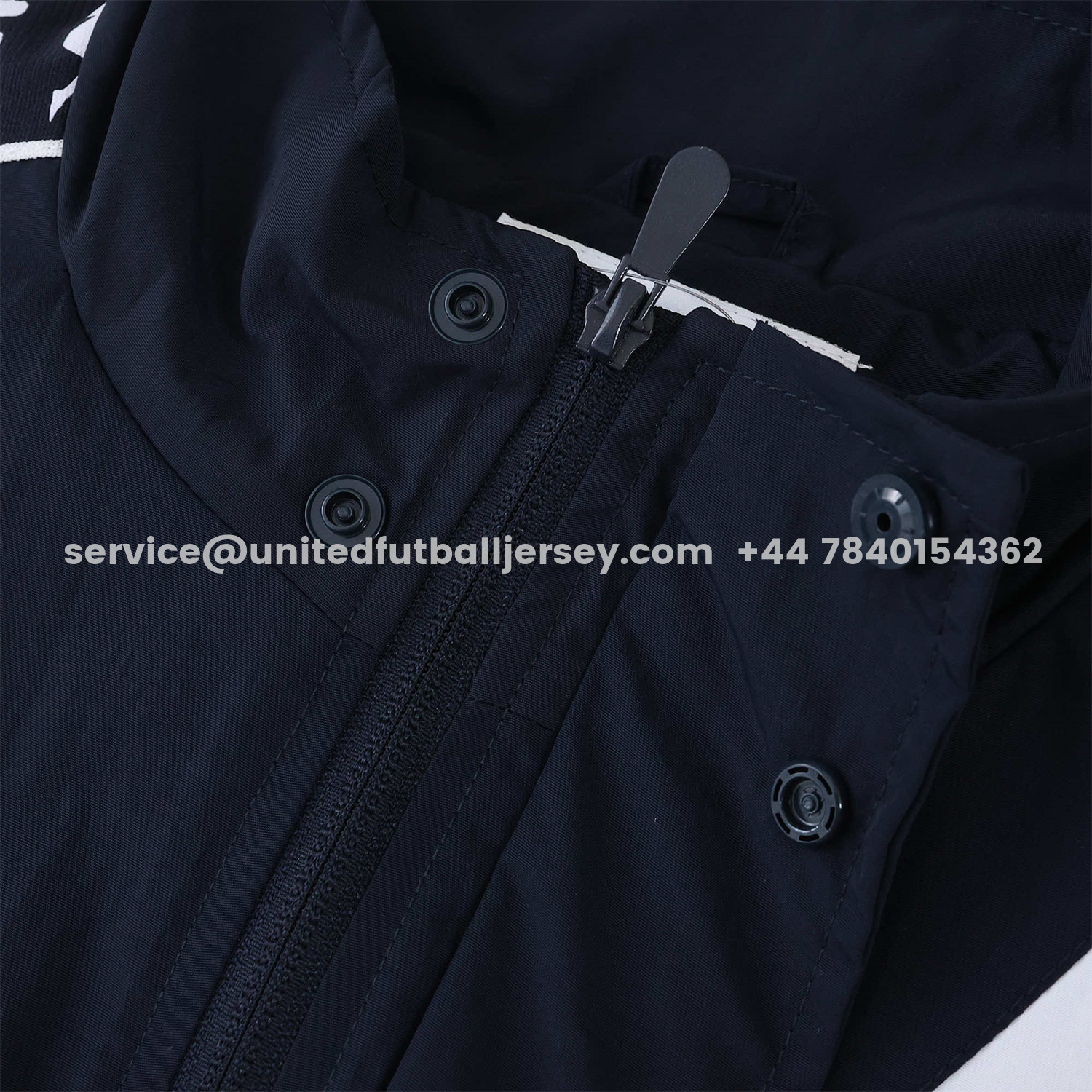 unitedfutballjersey-Real Madrid 25-26 Throwback Windbreaker Jacket - Black