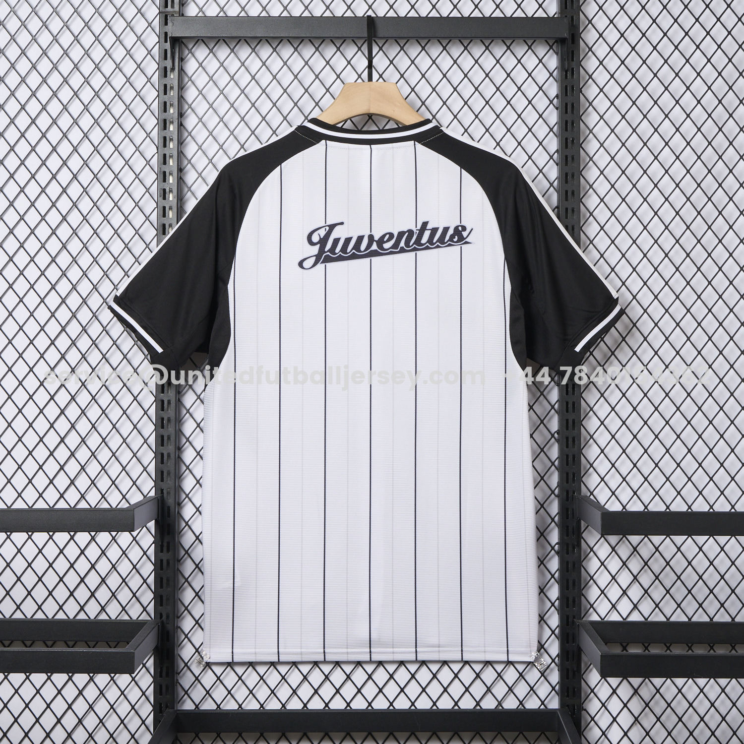 unitedfutballjersey-Juventus 25-26 White Baseball Jersey with Black Stripes
