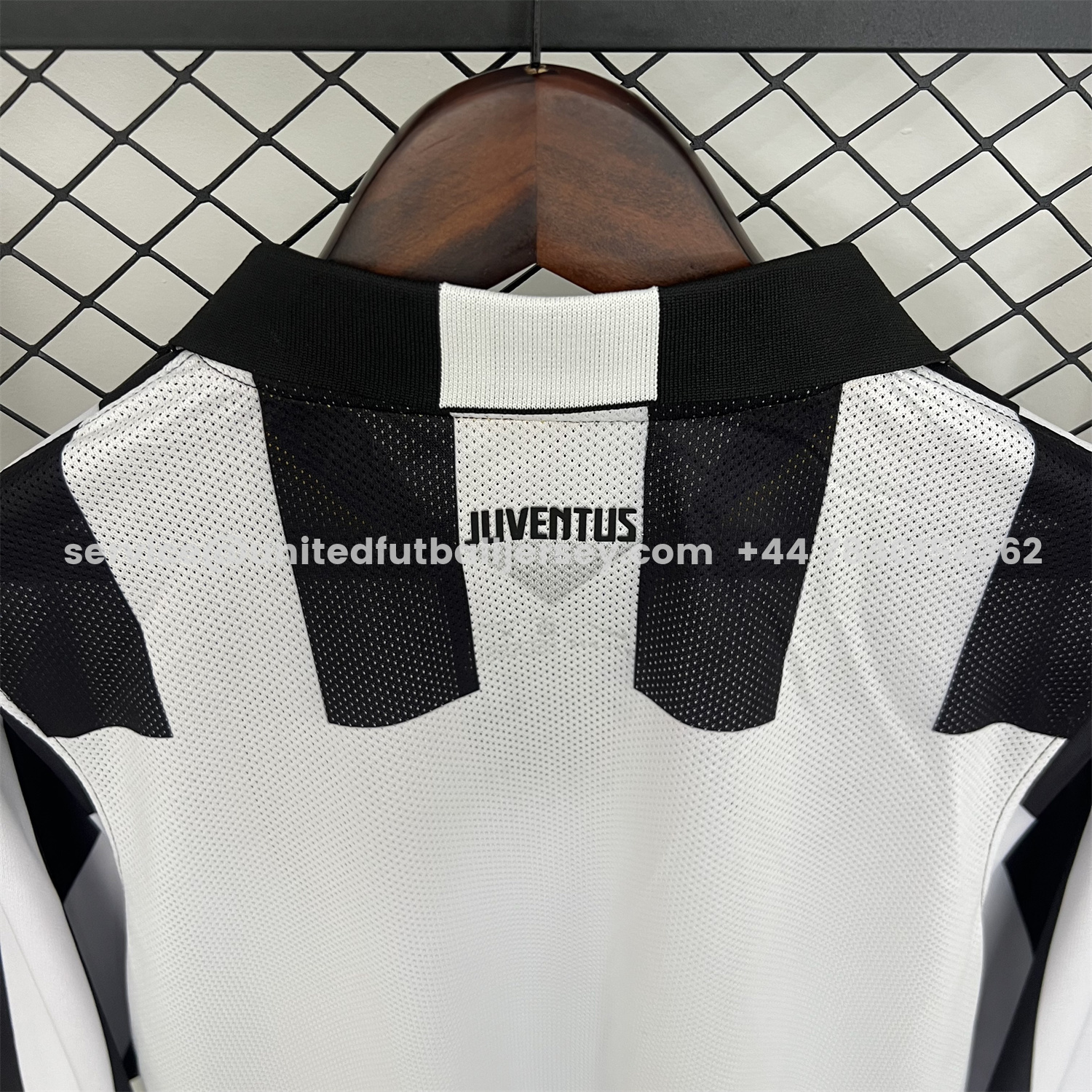 unitedfutballjersey-Retro Juventus 2014-15 Home Long Sleeves Jersey