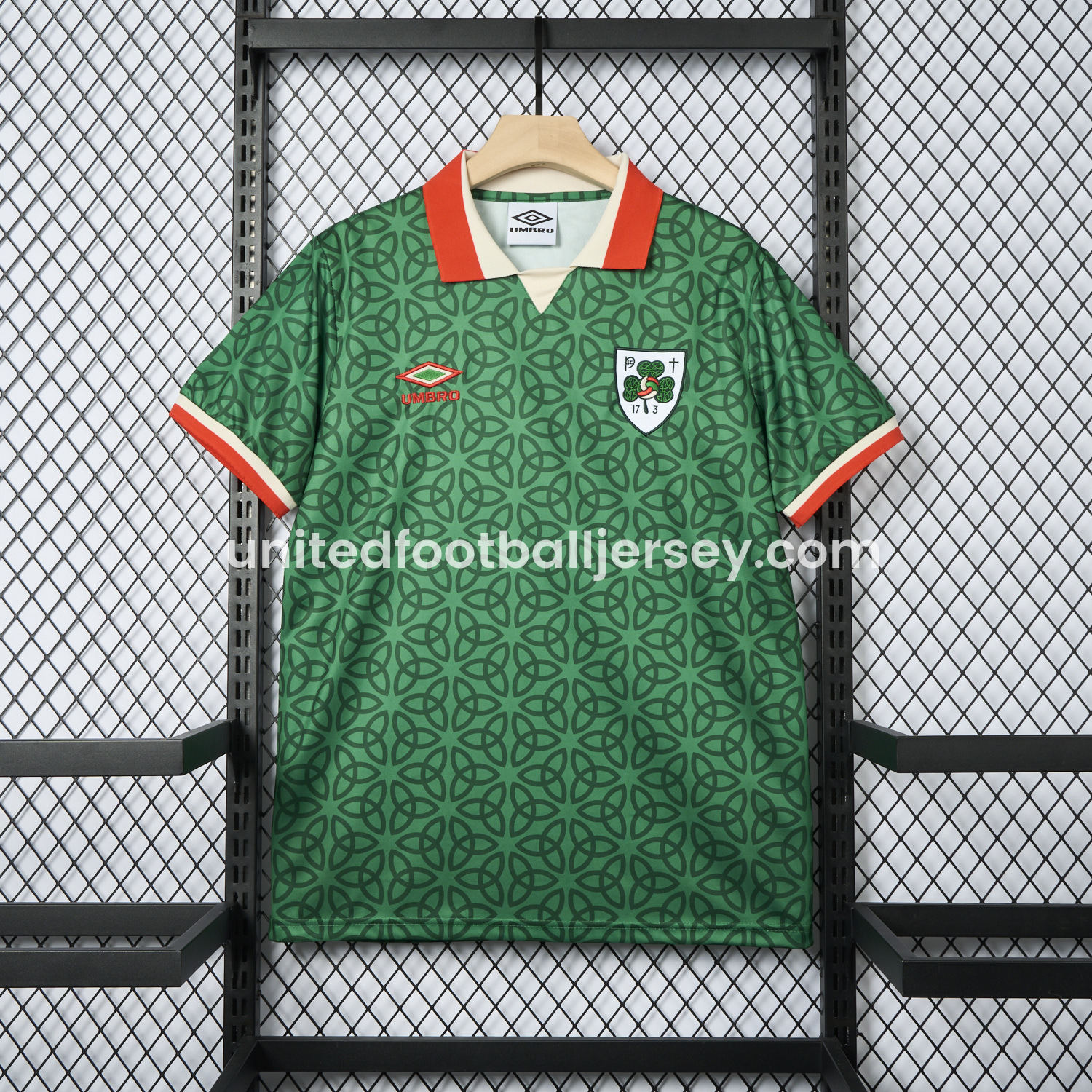 unitedfutballjersey-Ireland 2025 St. Patrick's Day Green Jersey - Fans Version
