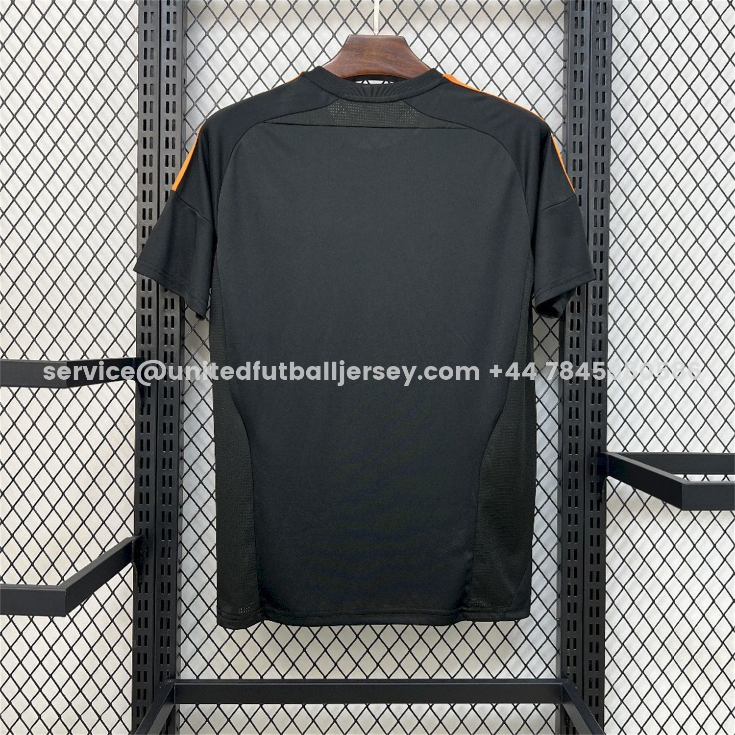 unitedfutballjersey-Arsenal 25-26 Gold Lines Black Training Jersey - Fans Version