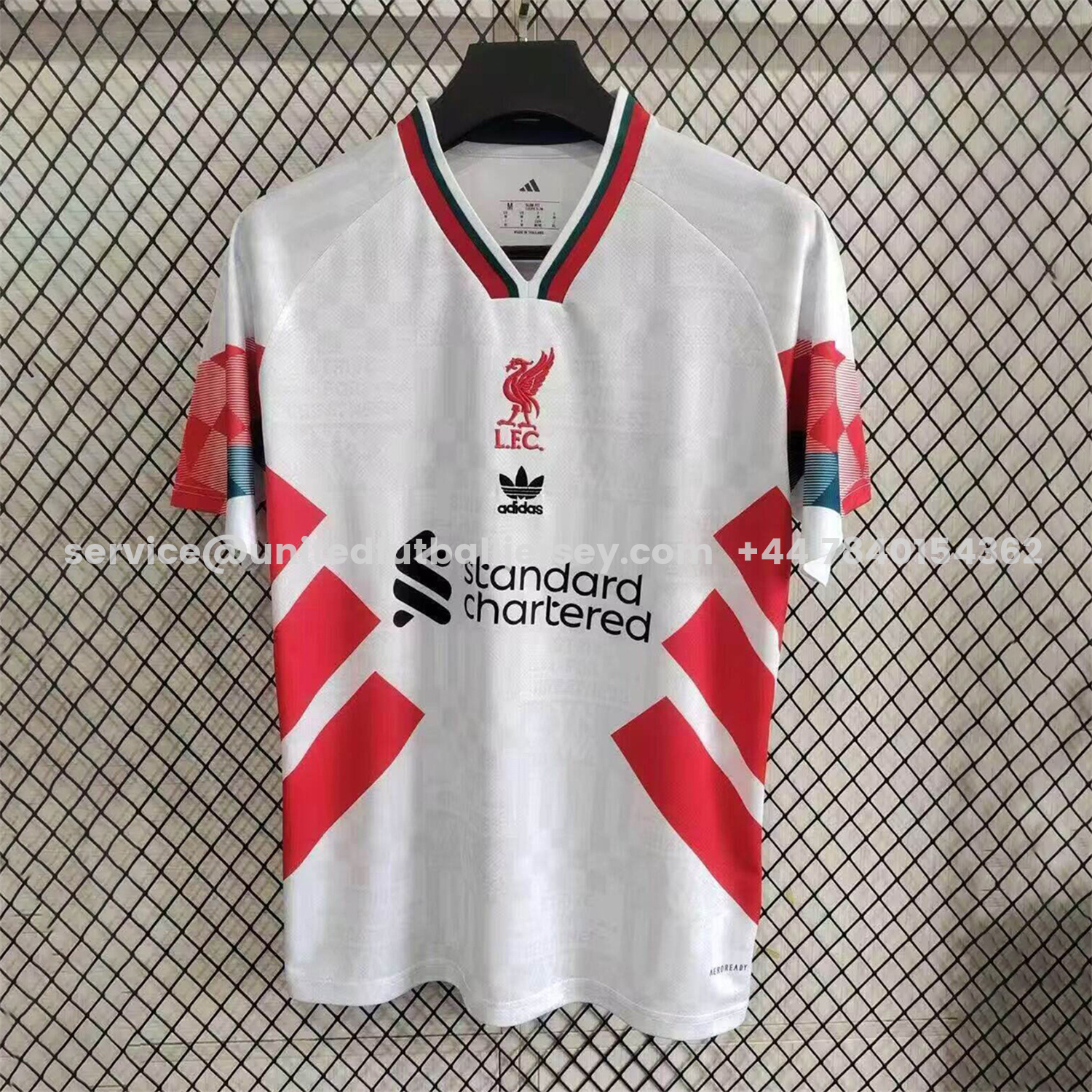 unitedfutballjersey-Liver.pool 25-26 Retro Style Red Stripes White Jersey - Fans Version