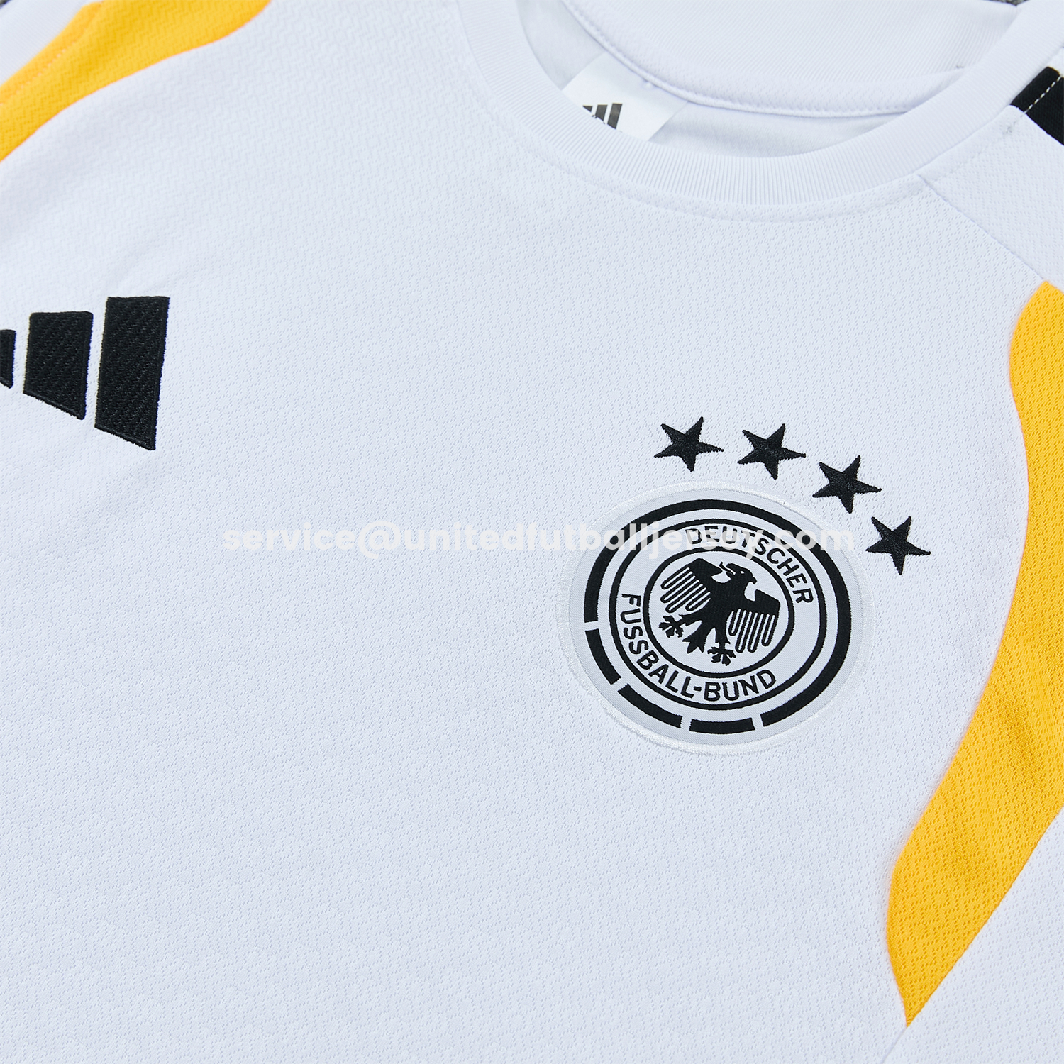 unitedfutballjersey-Germany 2026 Vest Training Set - White Vest and Black Shorts