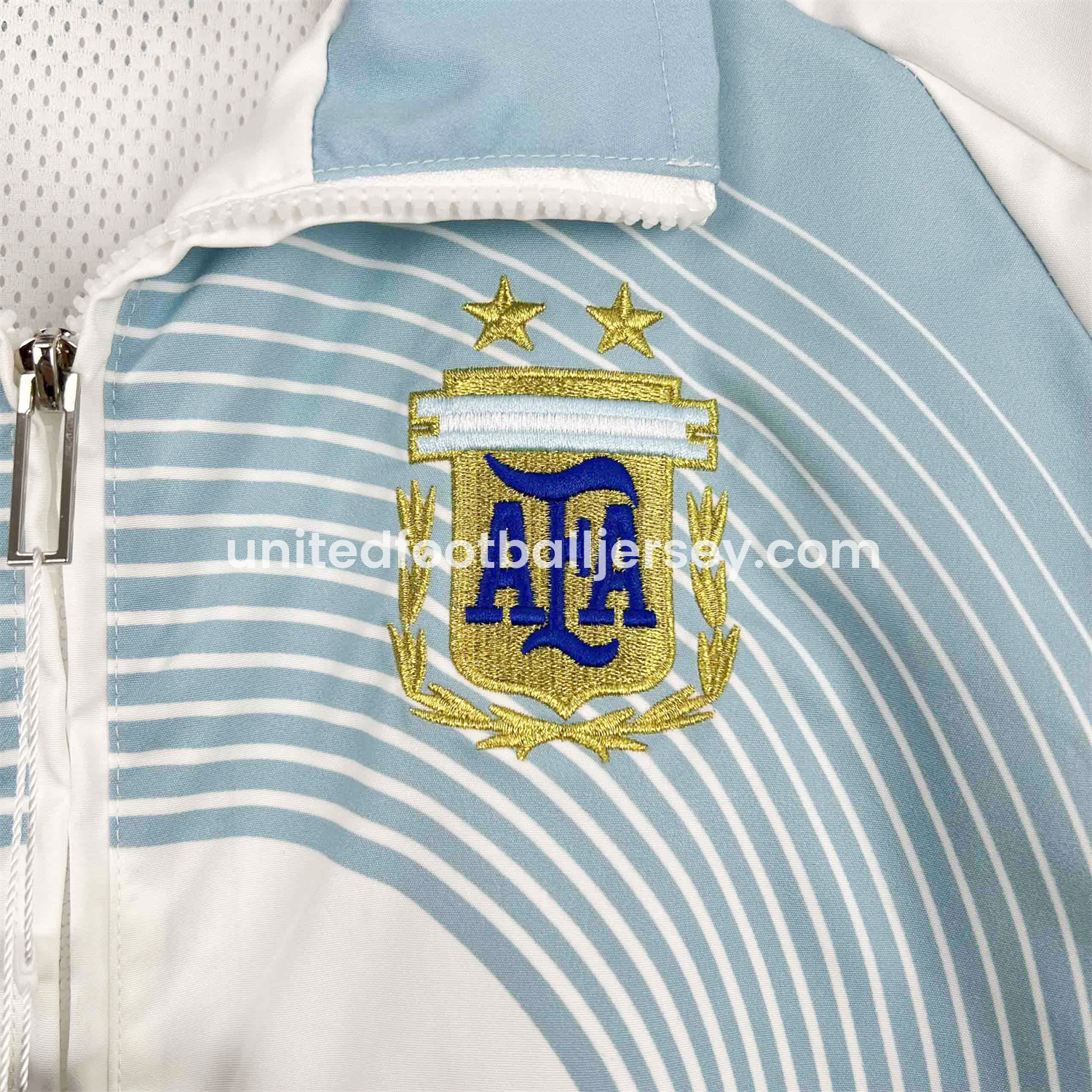 unitedfutballjersey-Argentina 25-26 Throwback Windbreaker Jacket - White with Blue Lines