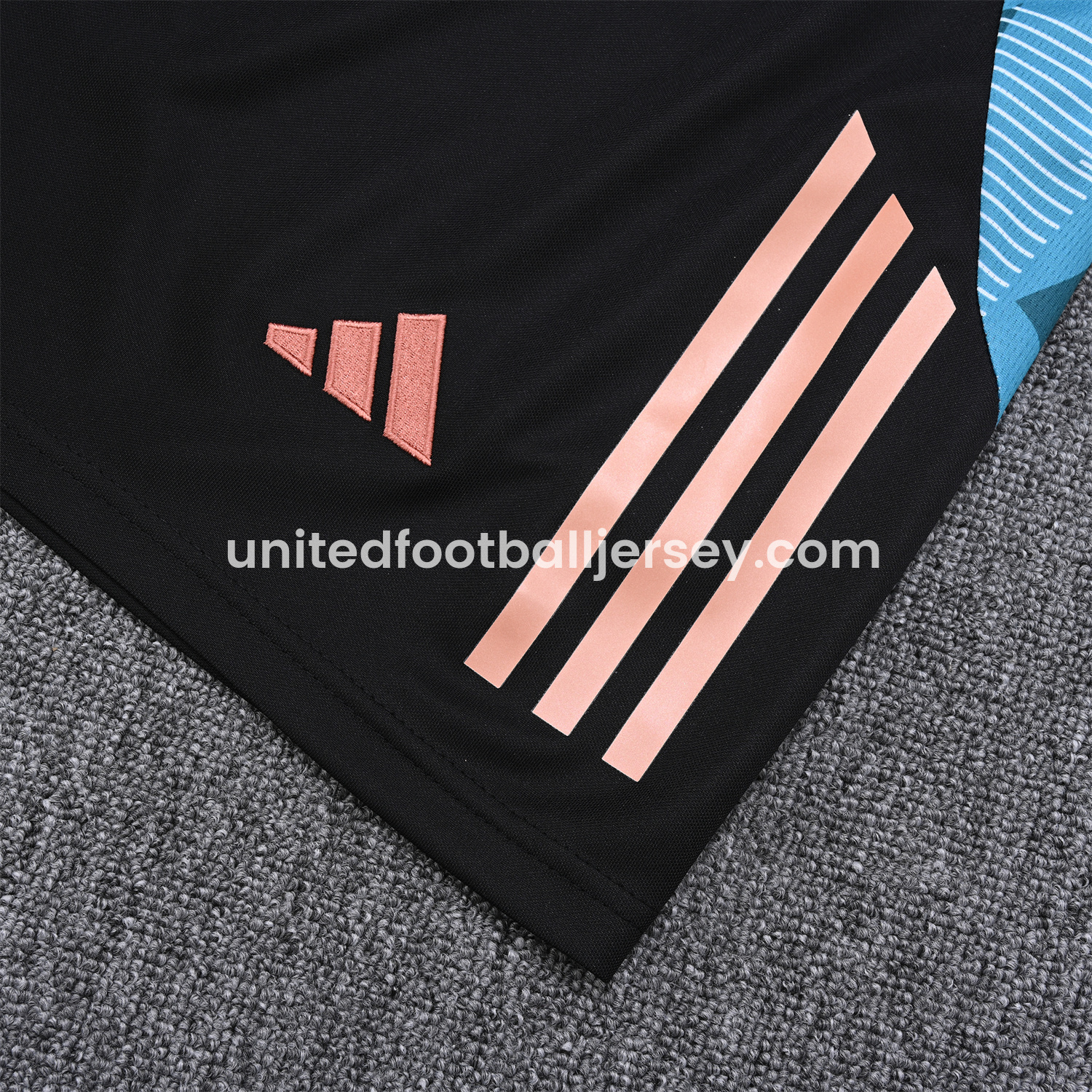 unitedfutballjersey-Bayern Munich 24-25 Pre-Match Short-Sleeve Training Set - CamouflageTop & Black Shorts