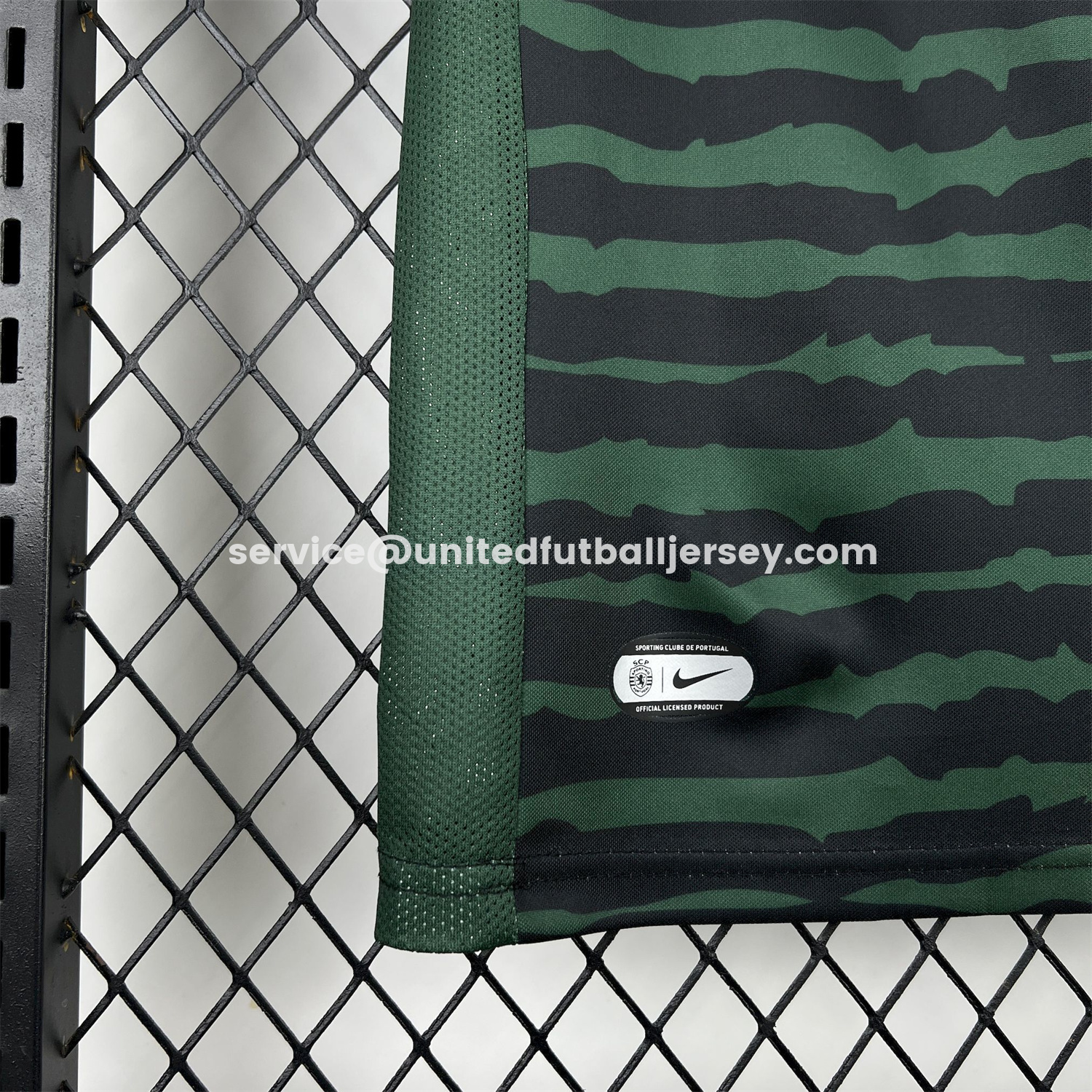 unitedfutballjersey-Sporting CP 25-26 Goalkeeper Green And Black Kids Kit