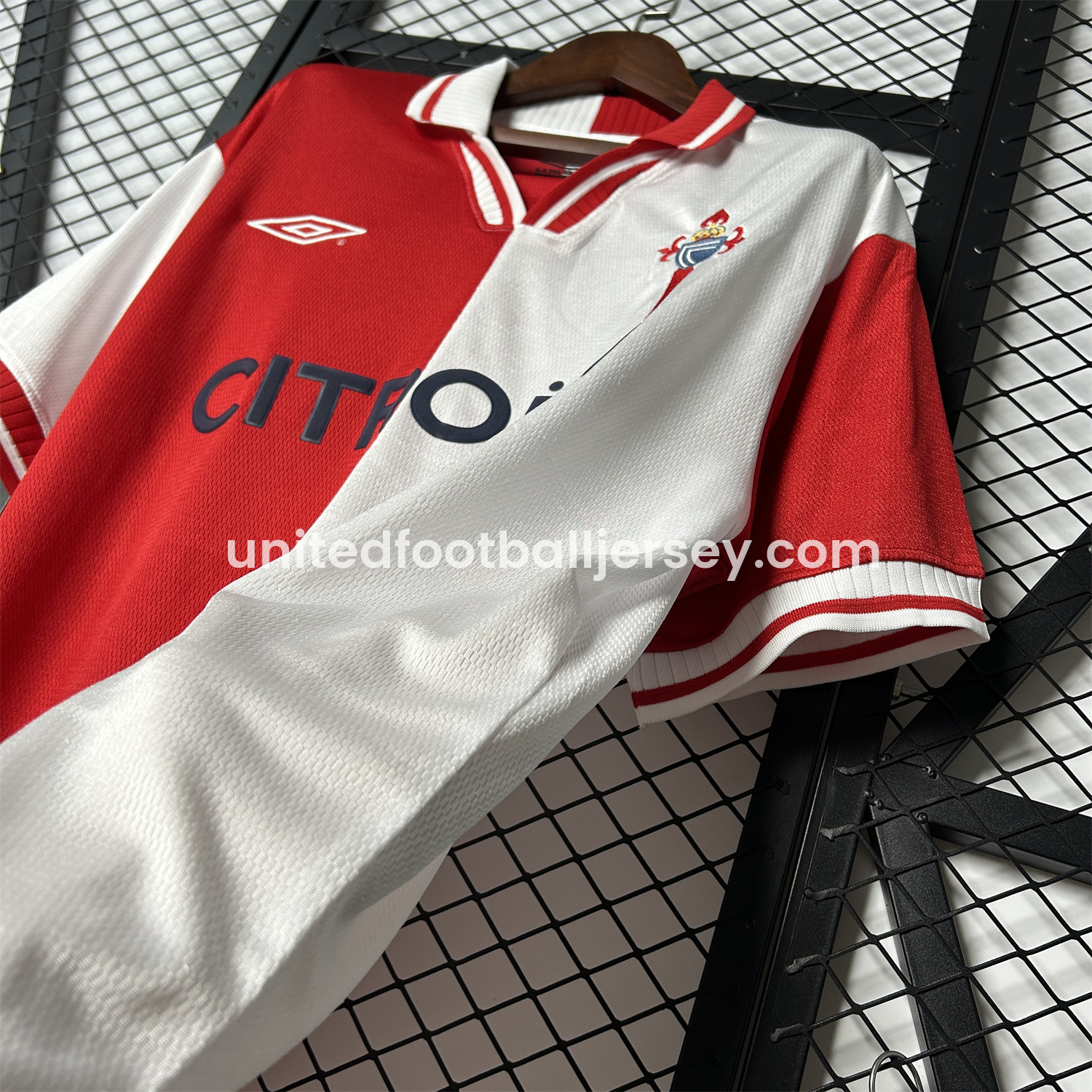 unitedfutballjersey-Retro Celta Vigo 2001-02 Away Jersey
