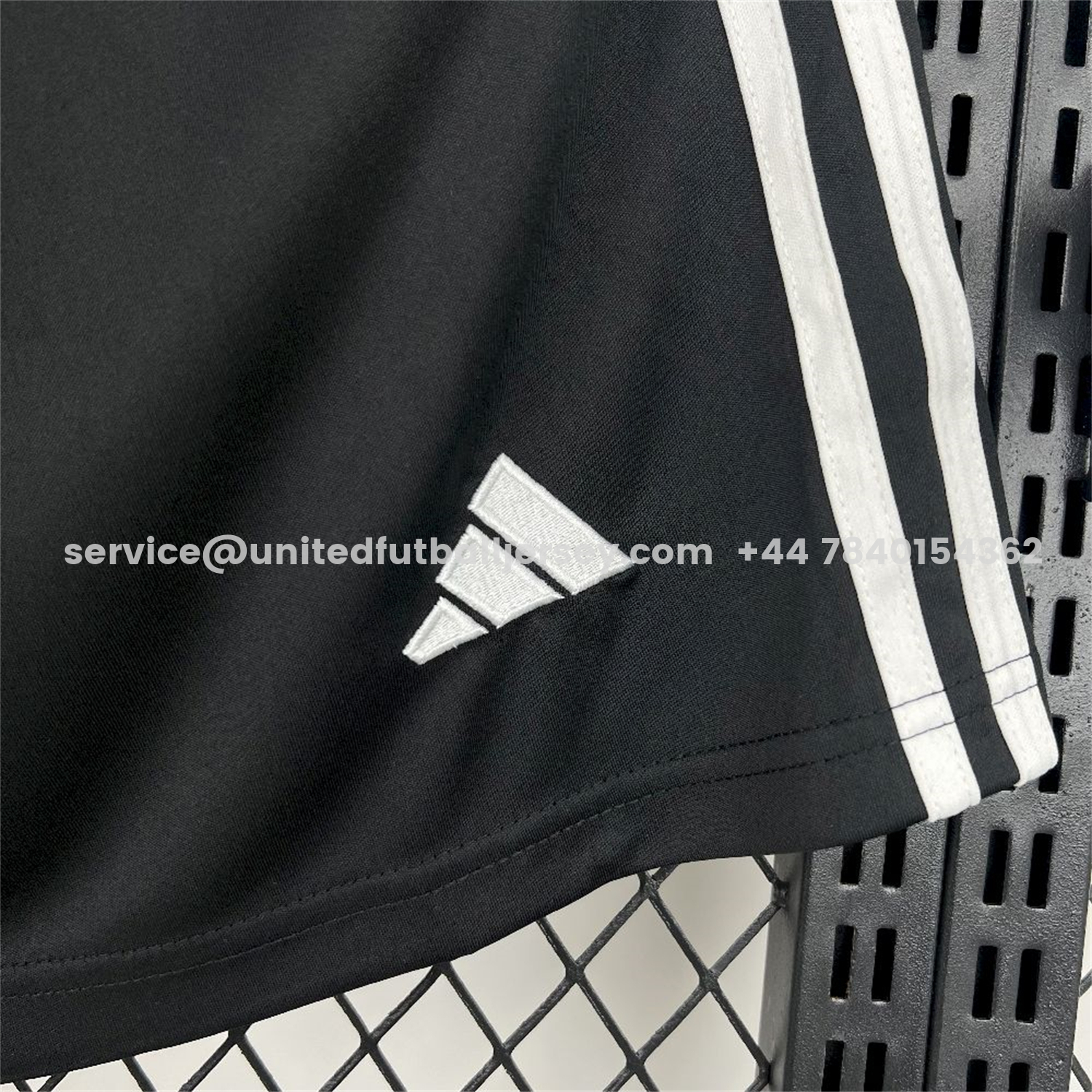 unitedfutballjersey-Manchester United 25-26 Home Black Shorts - Fans Version