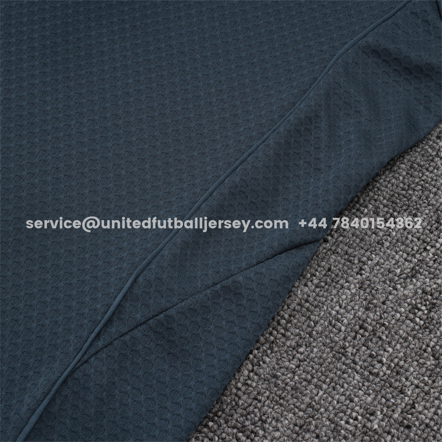 unitedfutballjersey-Bayern Munich 25-26 POLO Short-Sleeve Training Set - Deep Grey Top and Pants with Orange Badge