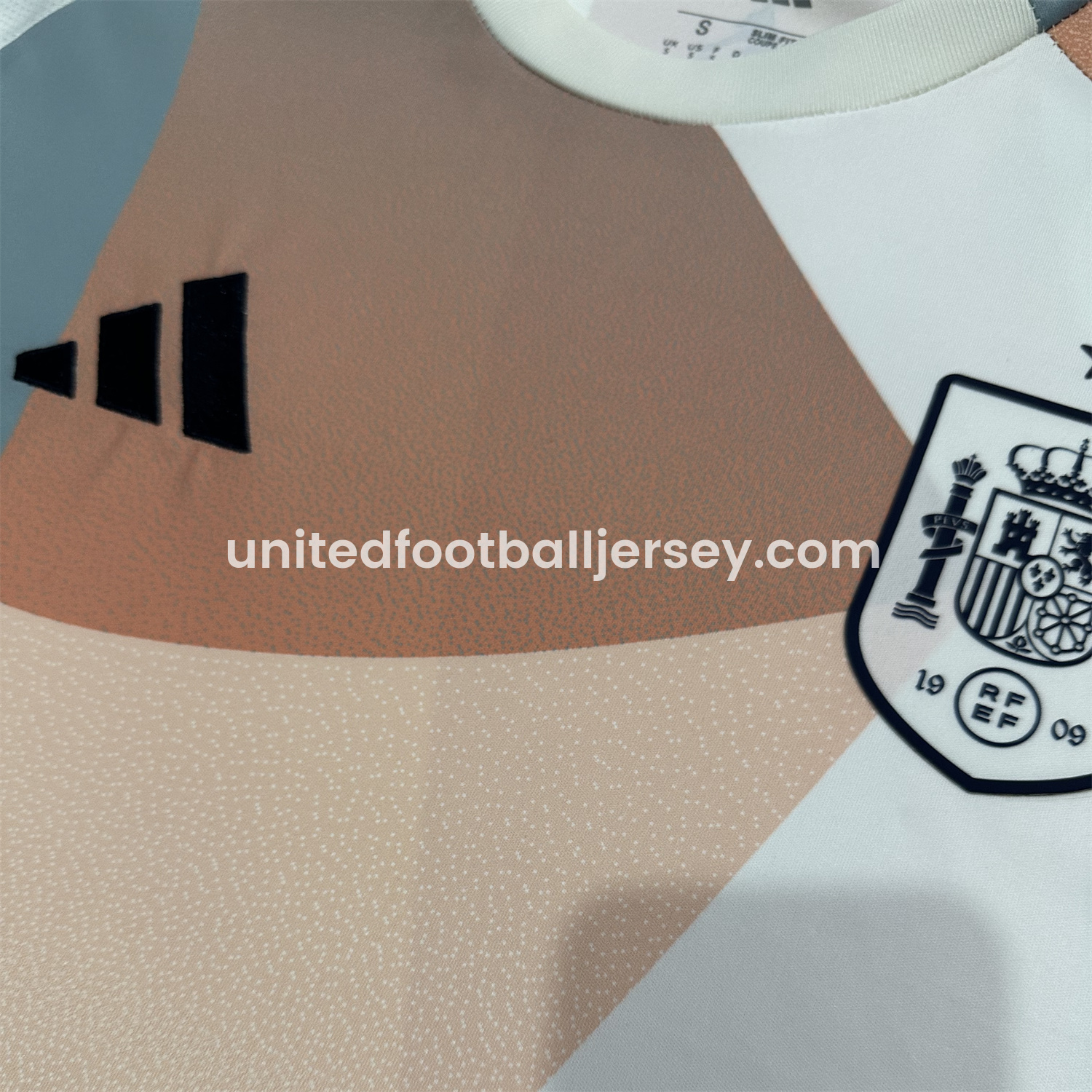 unitedfutballjersey-Spain 2025 Women's Team Away Jersey - Men's Fans Version