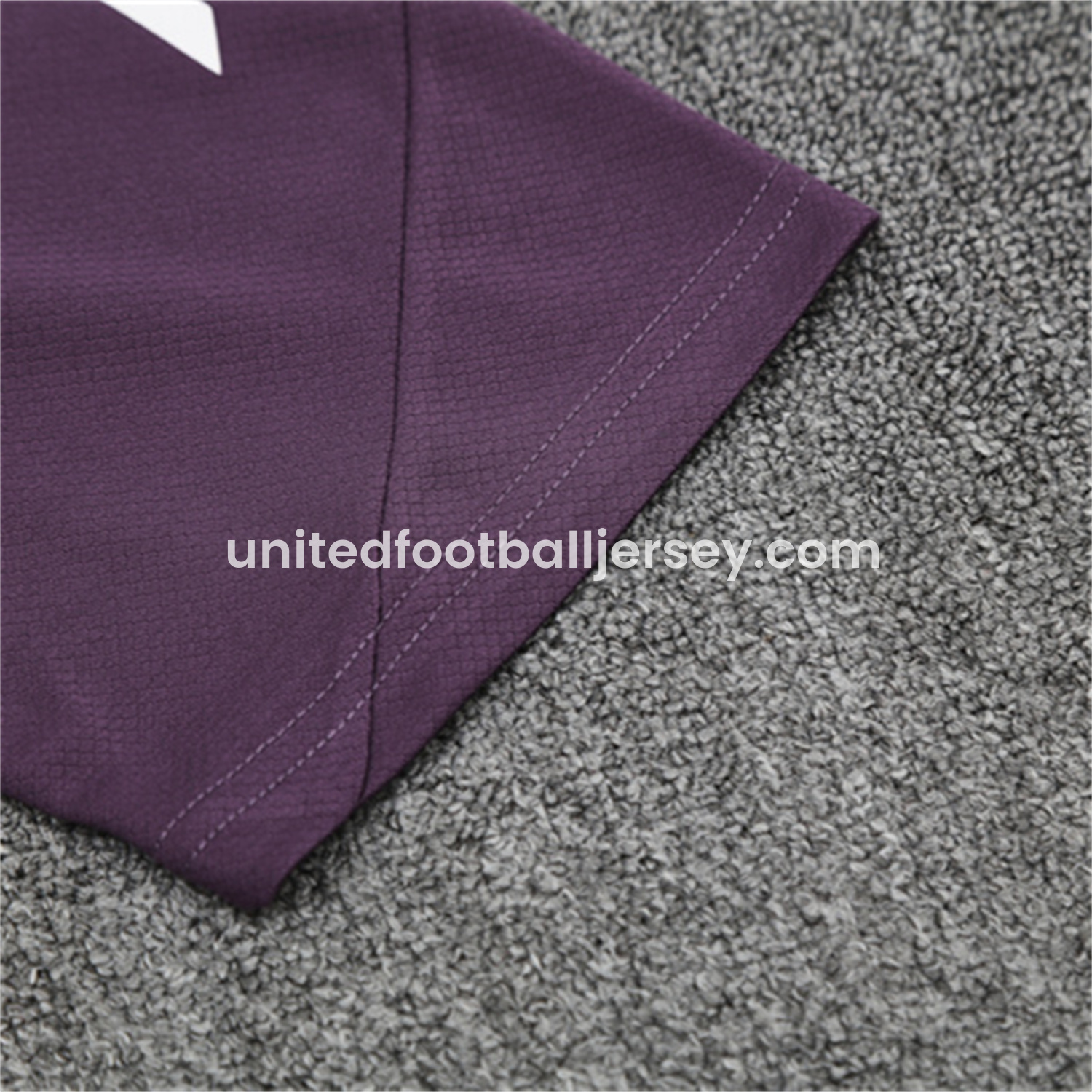 unitedfutballjersey-Manchester United 25-26 Kids Short-Sleeve Training Set - Purple Top & Black shorts