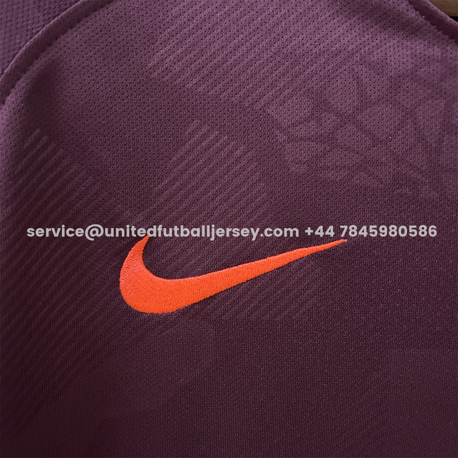 unitedfutballjersey-Retro Barcelona 17-18 Third Jersey