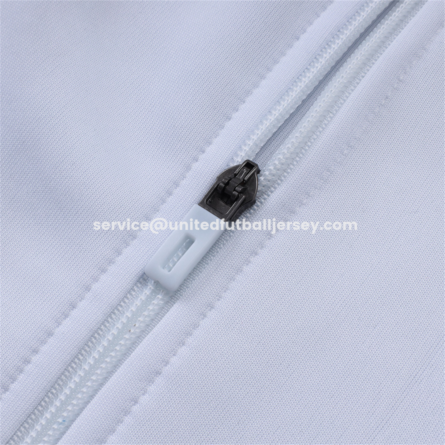 unitedfutballjersey-Real Madrid 25-26 Unsponsored Long Sleeve Training Set - White Top & Black Pants