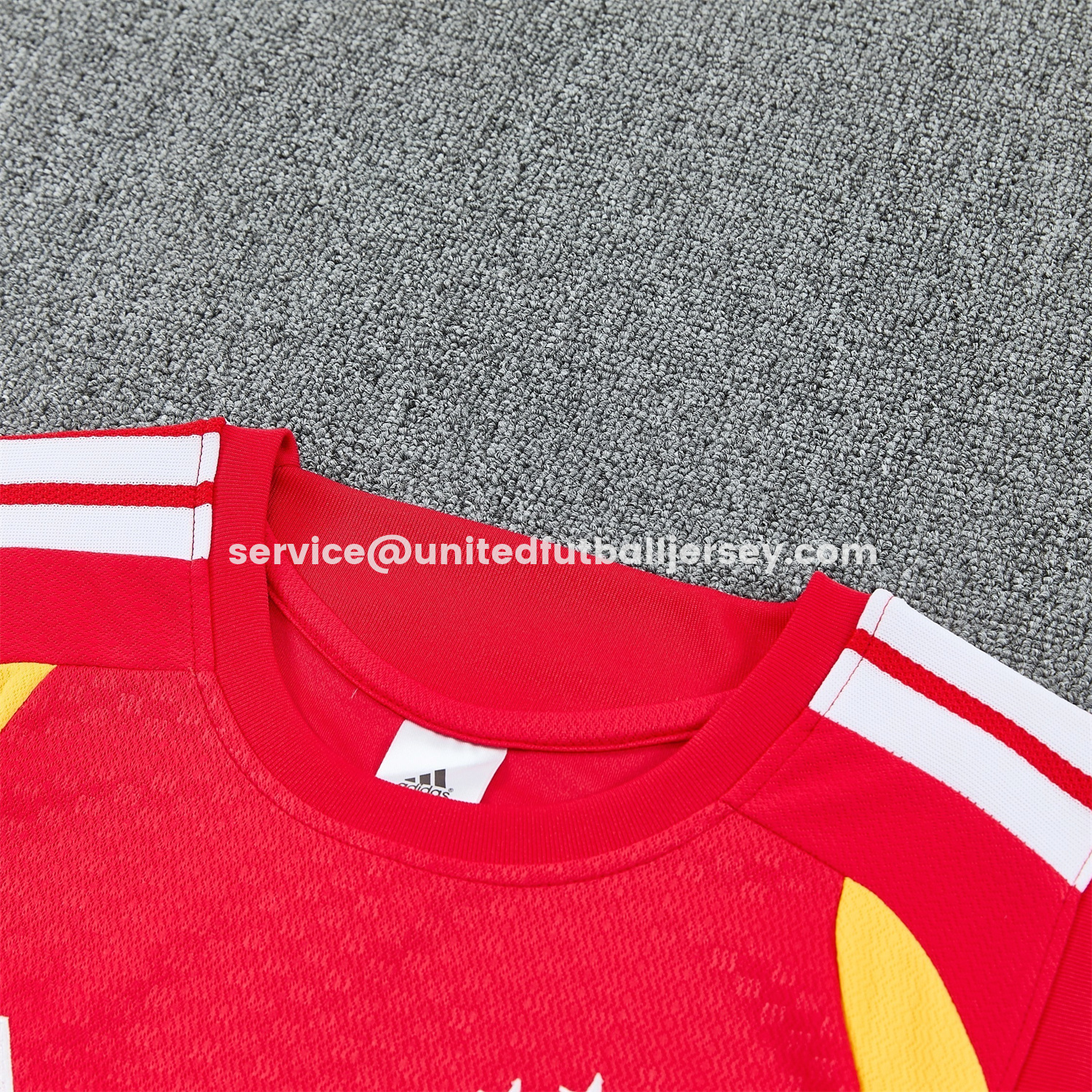 unitedfutballjersey-Germany 2026 Vest Training Set - Red Vest and Black Shorts