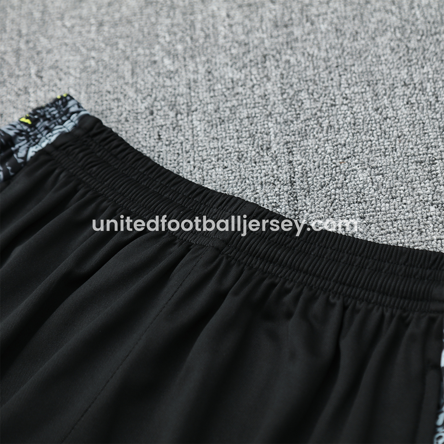 unitedfutballjersey-Brazil 25-26 Gray Jesus Statue Short-Sleeve Training Set - Gray Top & Black Shorts