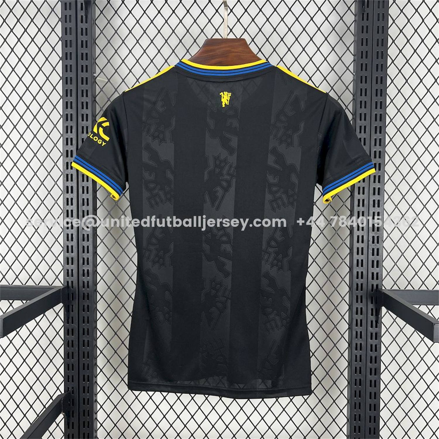 unitedfutballjersey-Women's Manchester United 25-26 Third Jersey