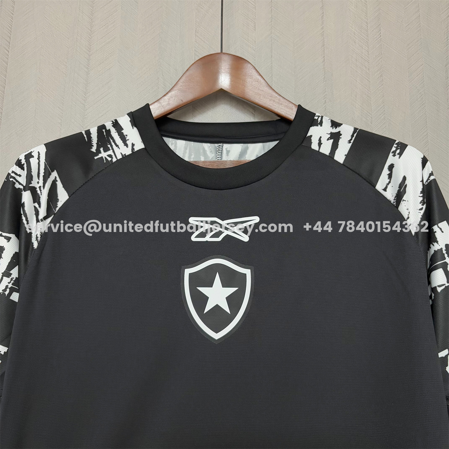 unitedfutballjersey-Botafogo 25-26 Black Pre-Match Jersey - Fans Version