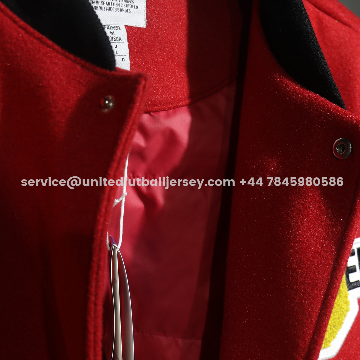 unitedfutballjersey-Manchester United 25-26 Warm Windbreaker Jacket - Red And Black