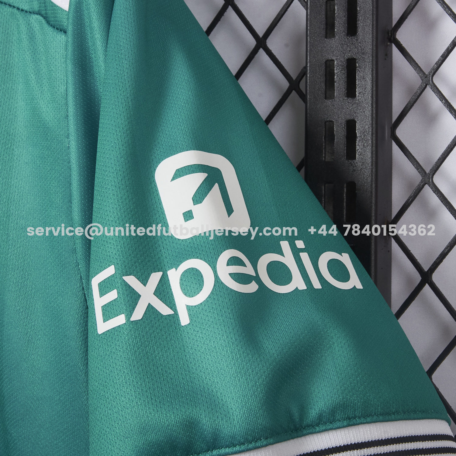 unitedfutballjersey-Liver.pool 25-26 Tricolor Shirt - Fans Version