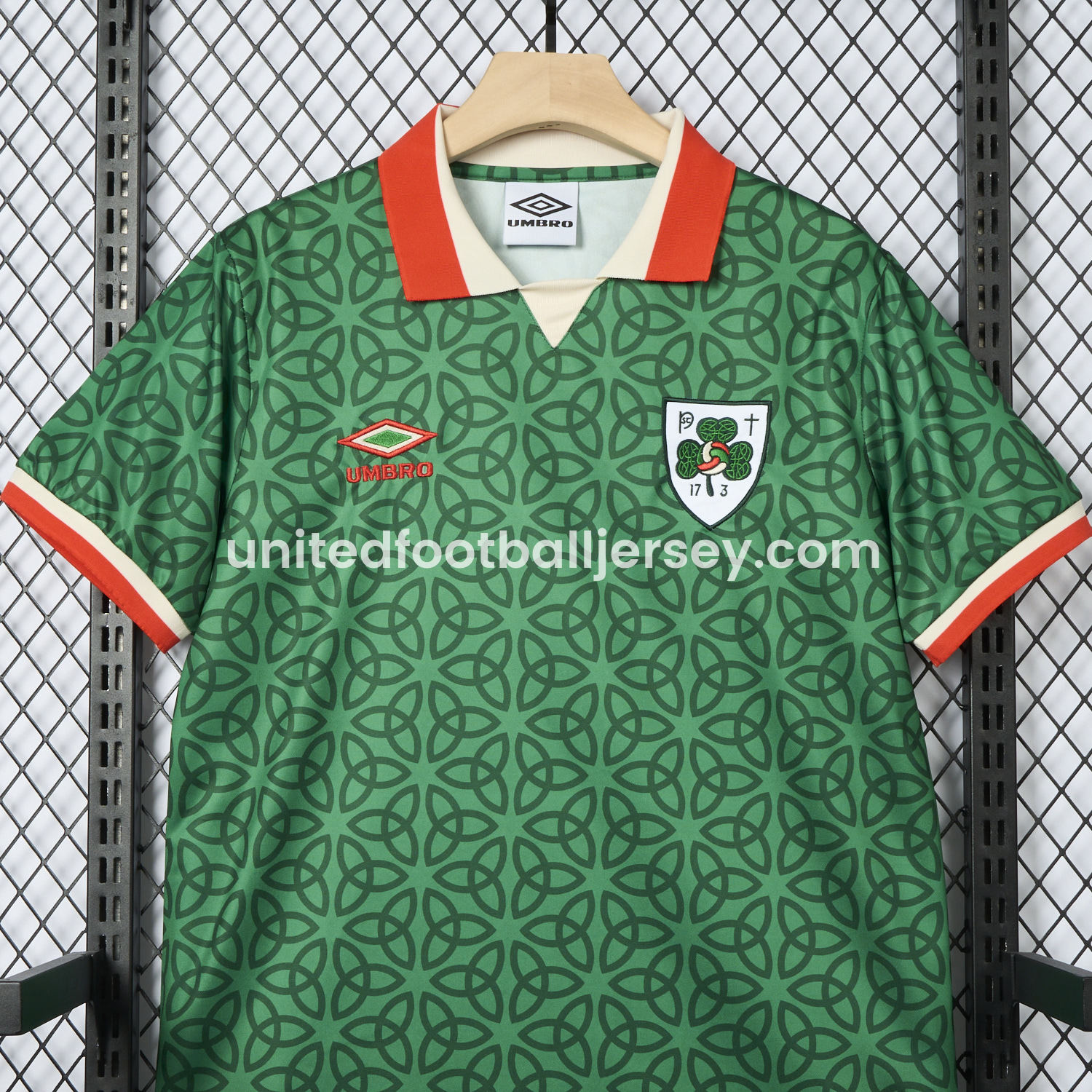 unitedfutballjersey-Ireland 2025 St. Patrick's Day Green Jersey - Fans Version