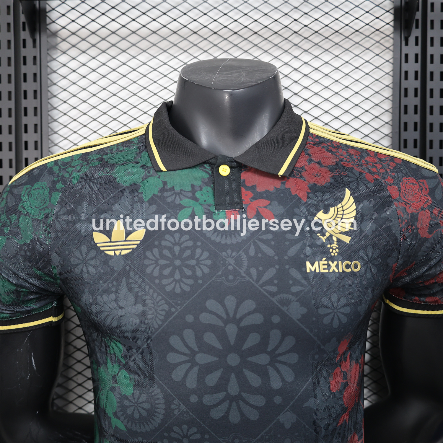 unitedfutballjersey-Mexico 25-26 Black Polo Jersey with Red and Green Floral Pattern - Player Version
