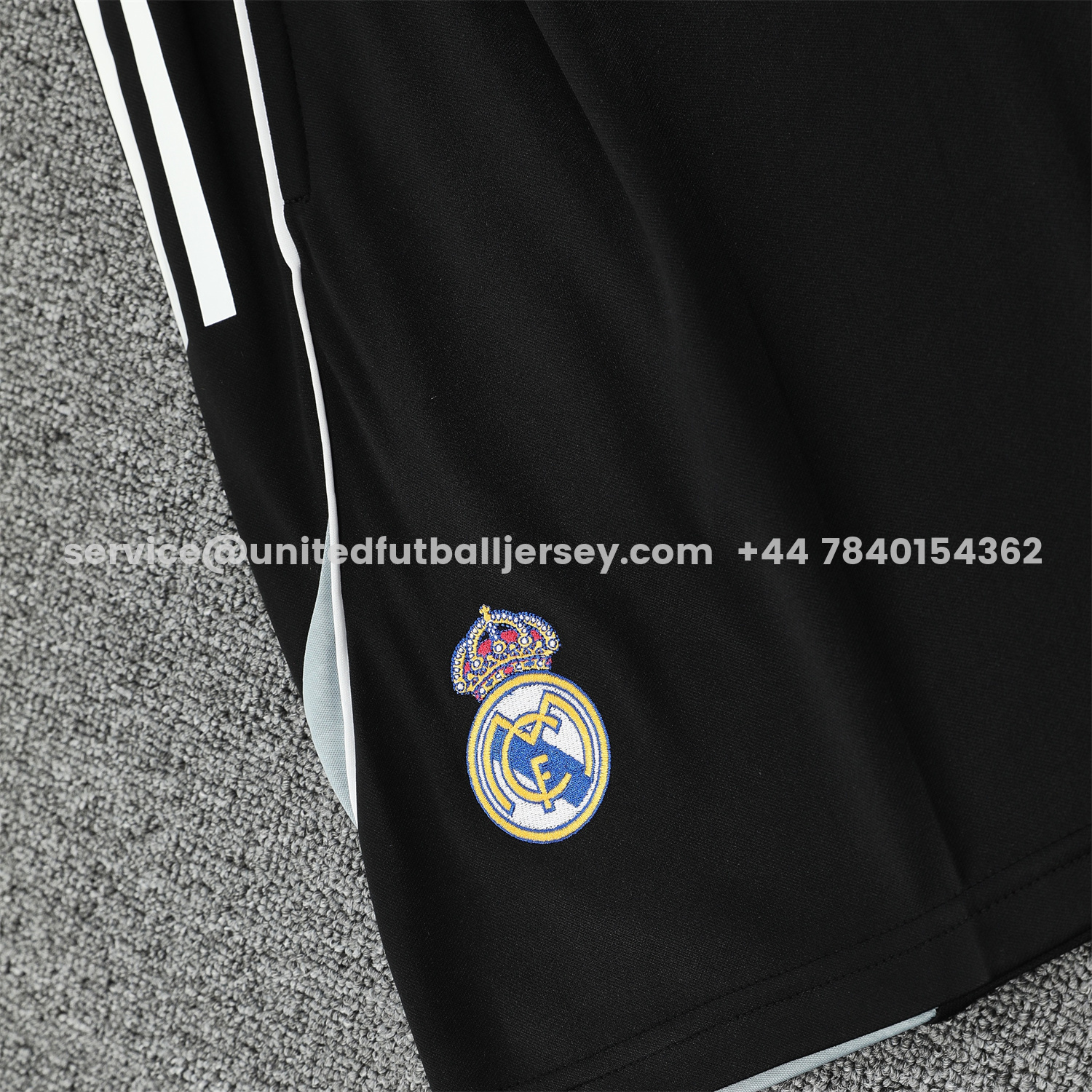 unitedfutballjersey-Real Madrid 25-26 Short-Sleeve Training Set - Blue Purple Curve Pattern Top & Black Shorts