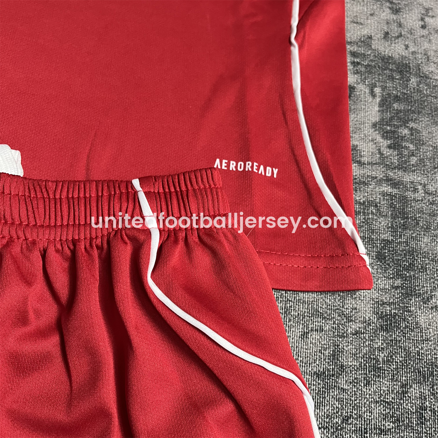 unitedfutballjersey-Liver.pool 25-26 Home Kids Kit