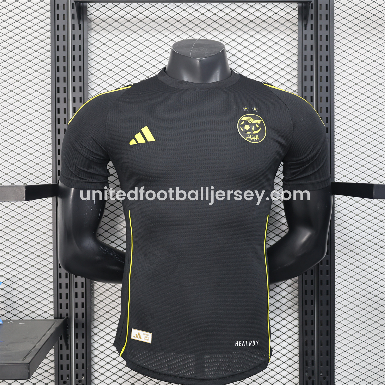 unitedfutballjersey-Algeria 25-26 Pure Black Jersey with Yellow Line - Player Version