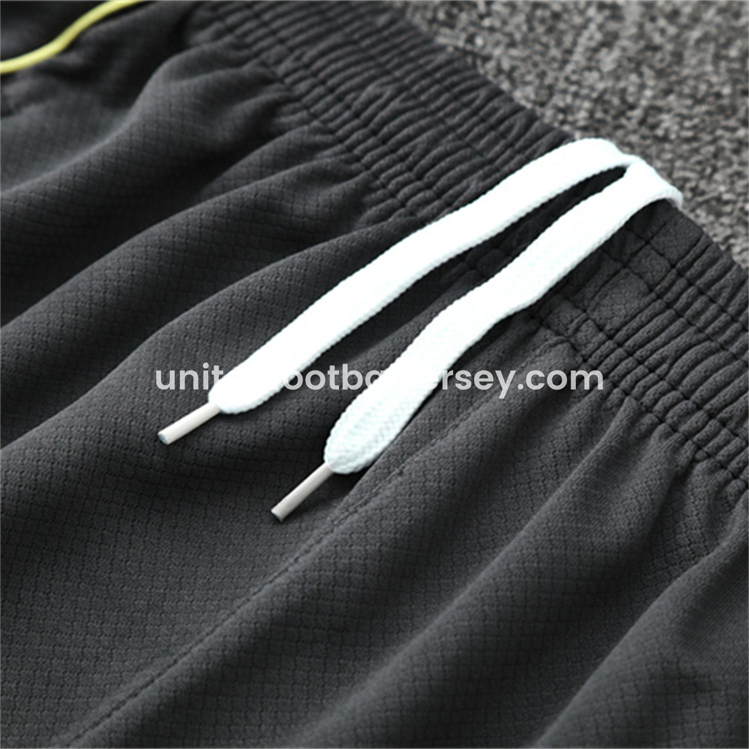 unitedfutballjersey-Real Madrid 25-26 Kids Short-Sleeve Training Set - Deep Grey Top and Shorts